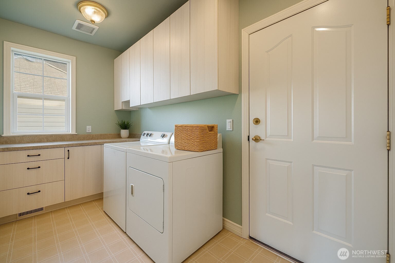 600 Sunrise Drive Property Photo 23