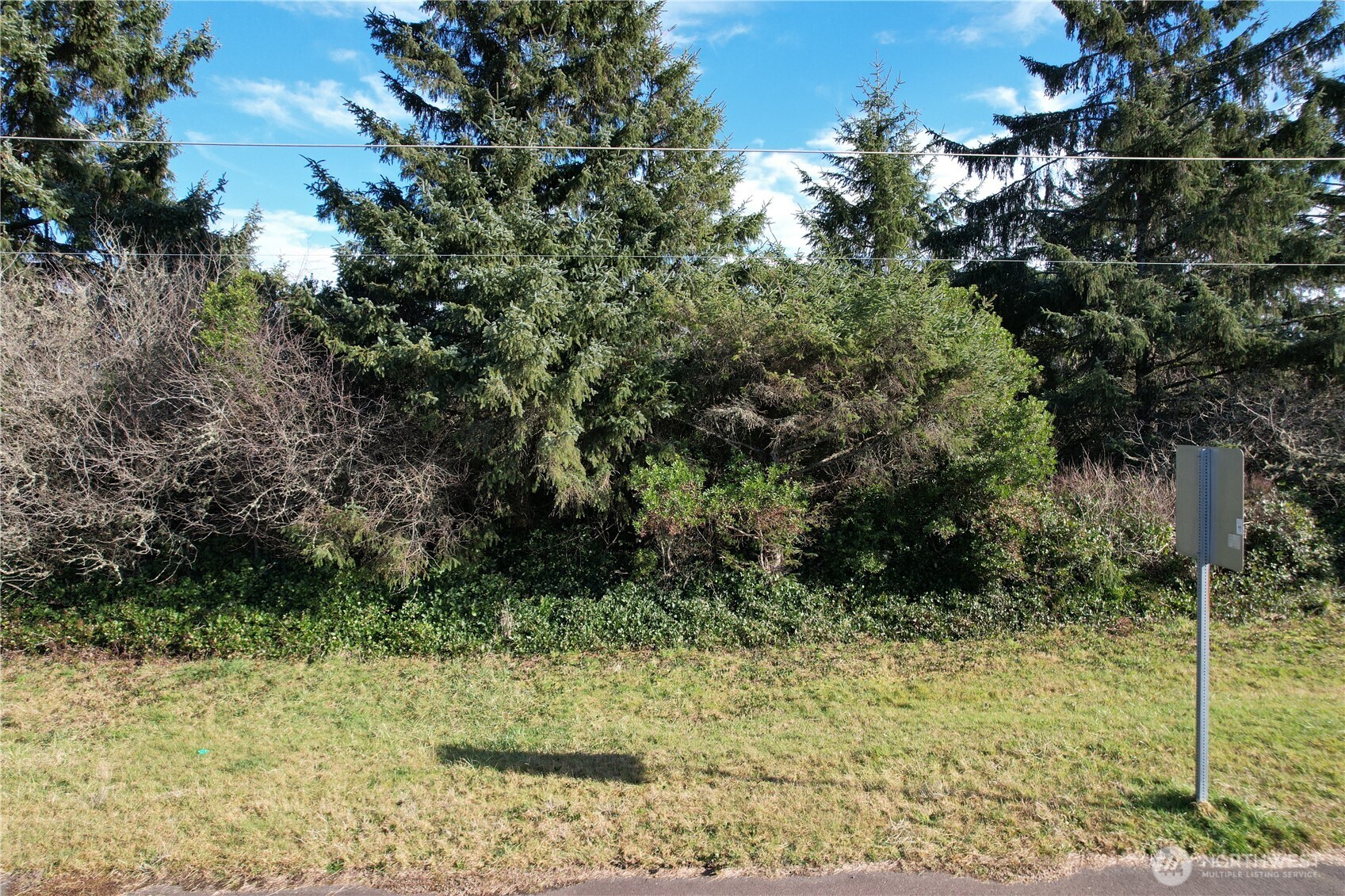 466 Point Brown Avenue Property Photo 1