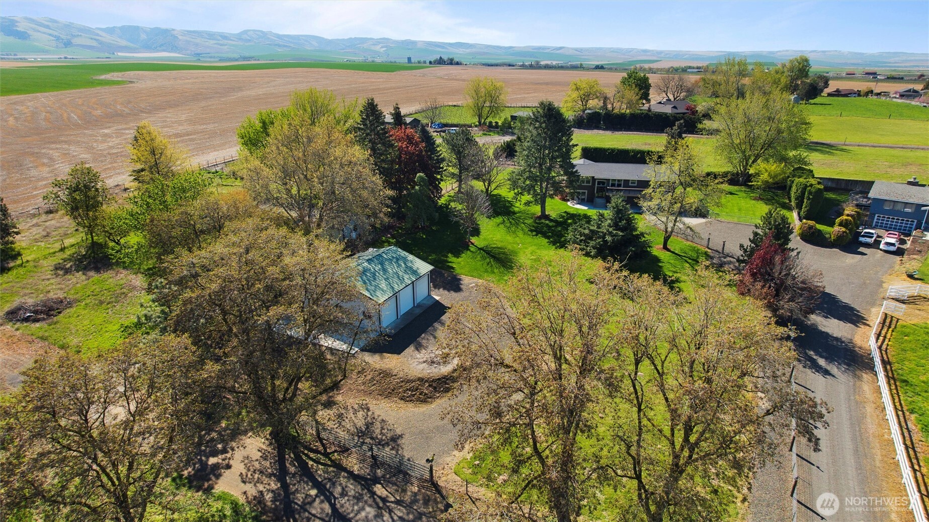 1224 Rooster Road Property Photo 5