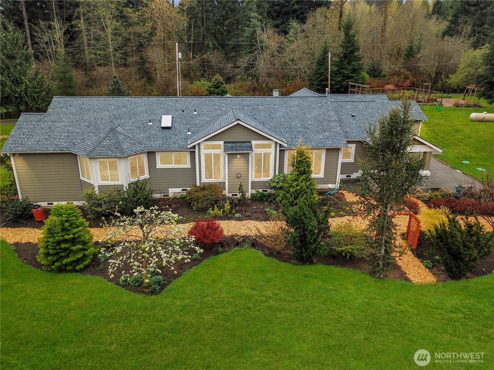 19110 Fales Road Property Photo 1