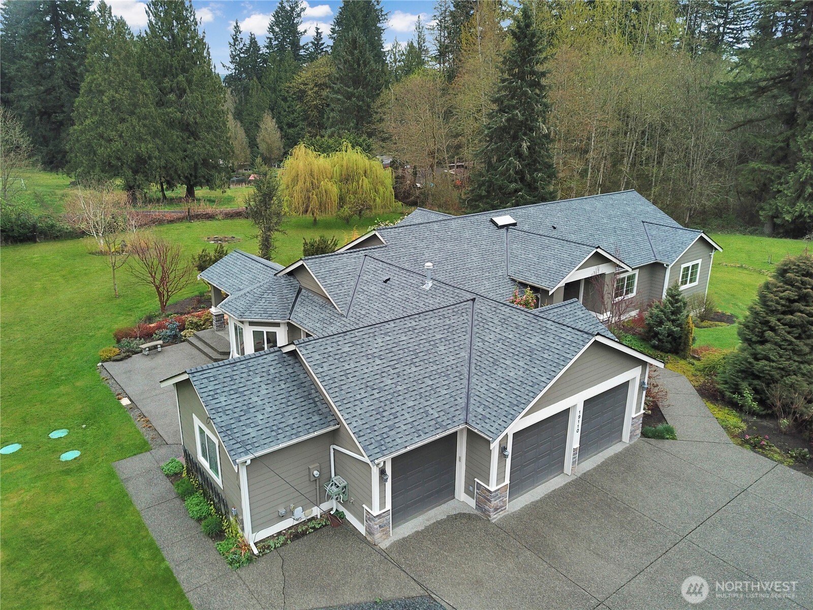 19110 Fales Road Property Photo 3