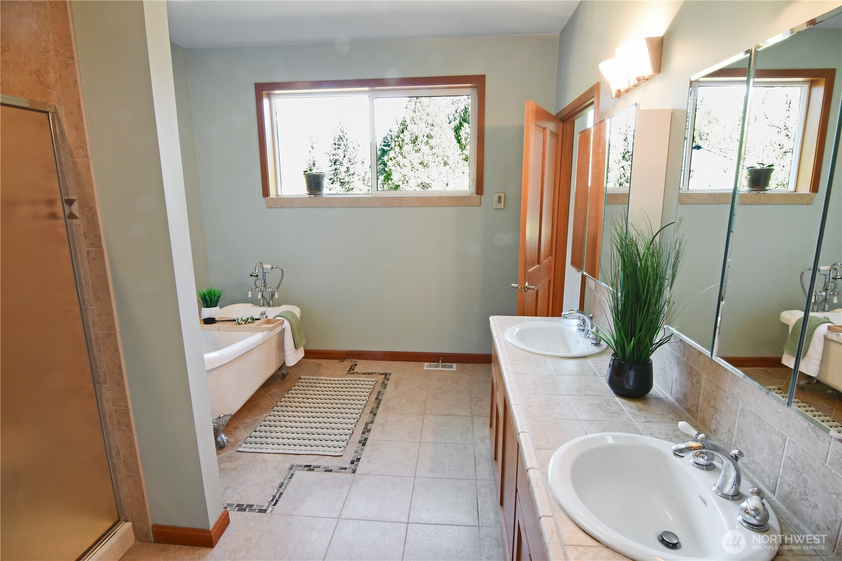 19110 Fales Road Property Photo 18