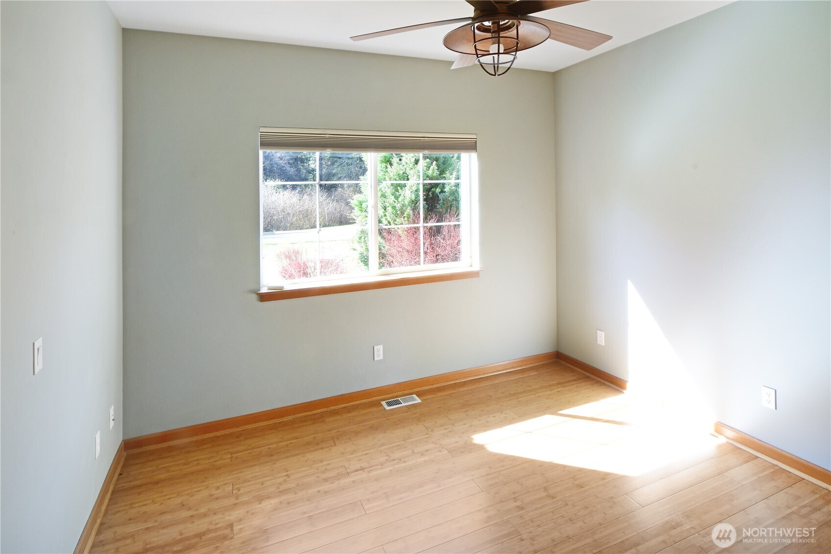 19110 Fales Road Property Photo 21