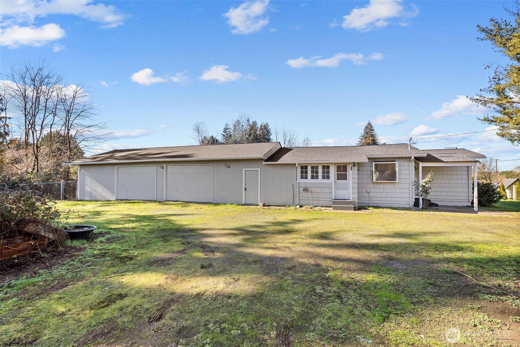 7902 48th Street Property Photo 5