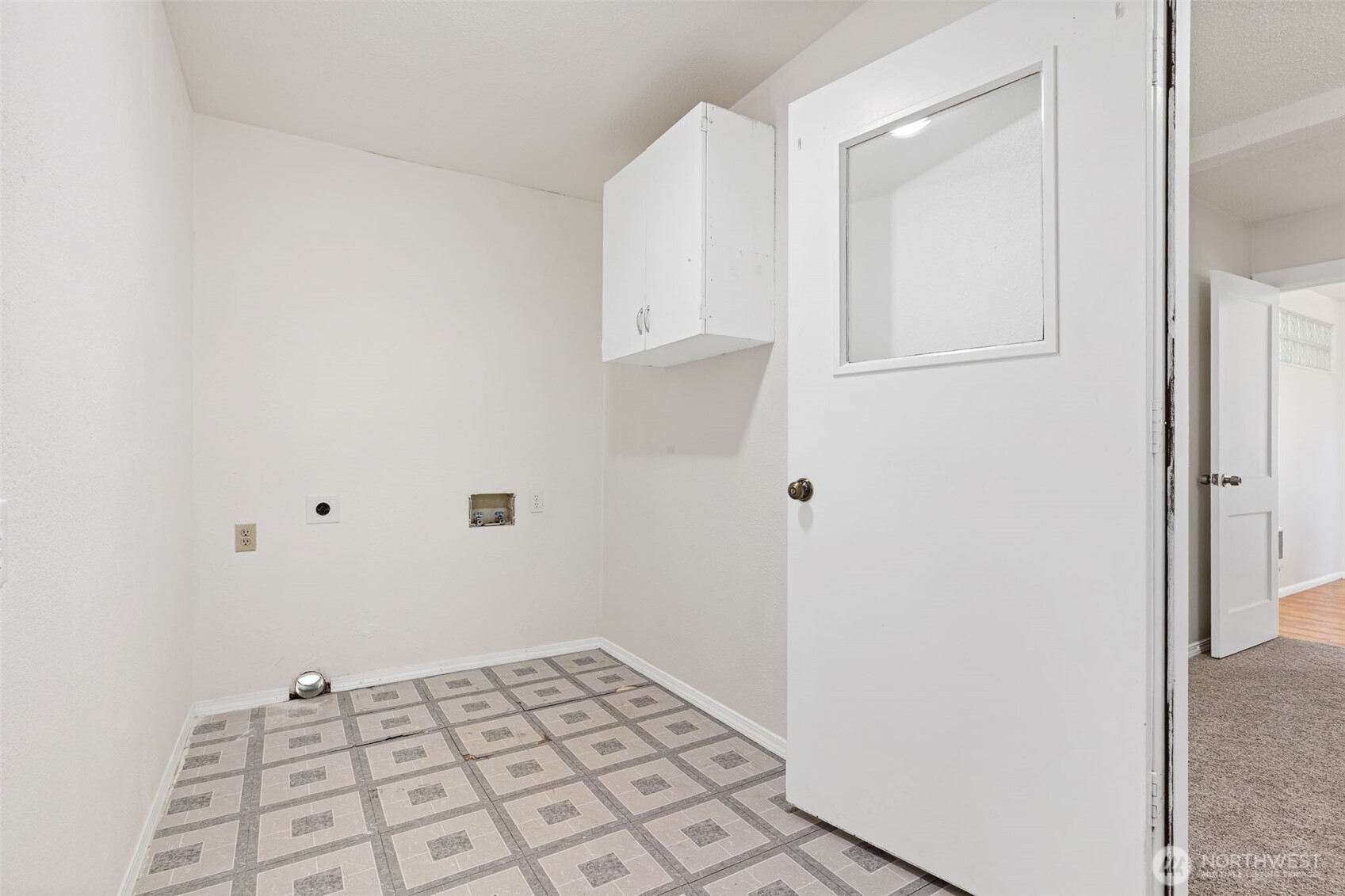 7902 48th Street Property Photo 20