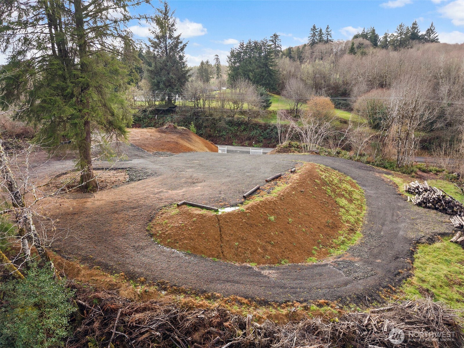 299 State Route 6 Property Photo 2