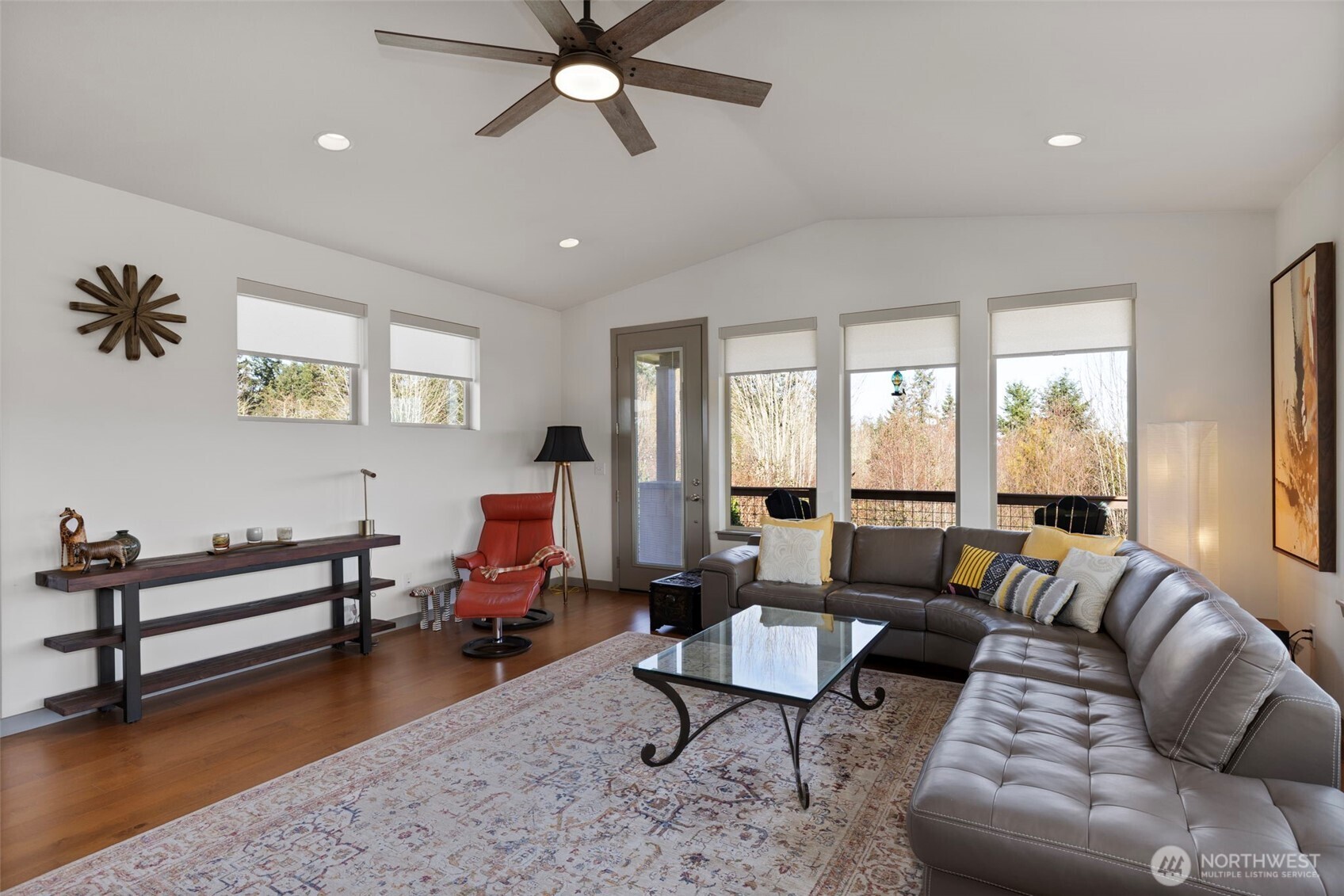 22922 Belvedere Place Property Photo 8