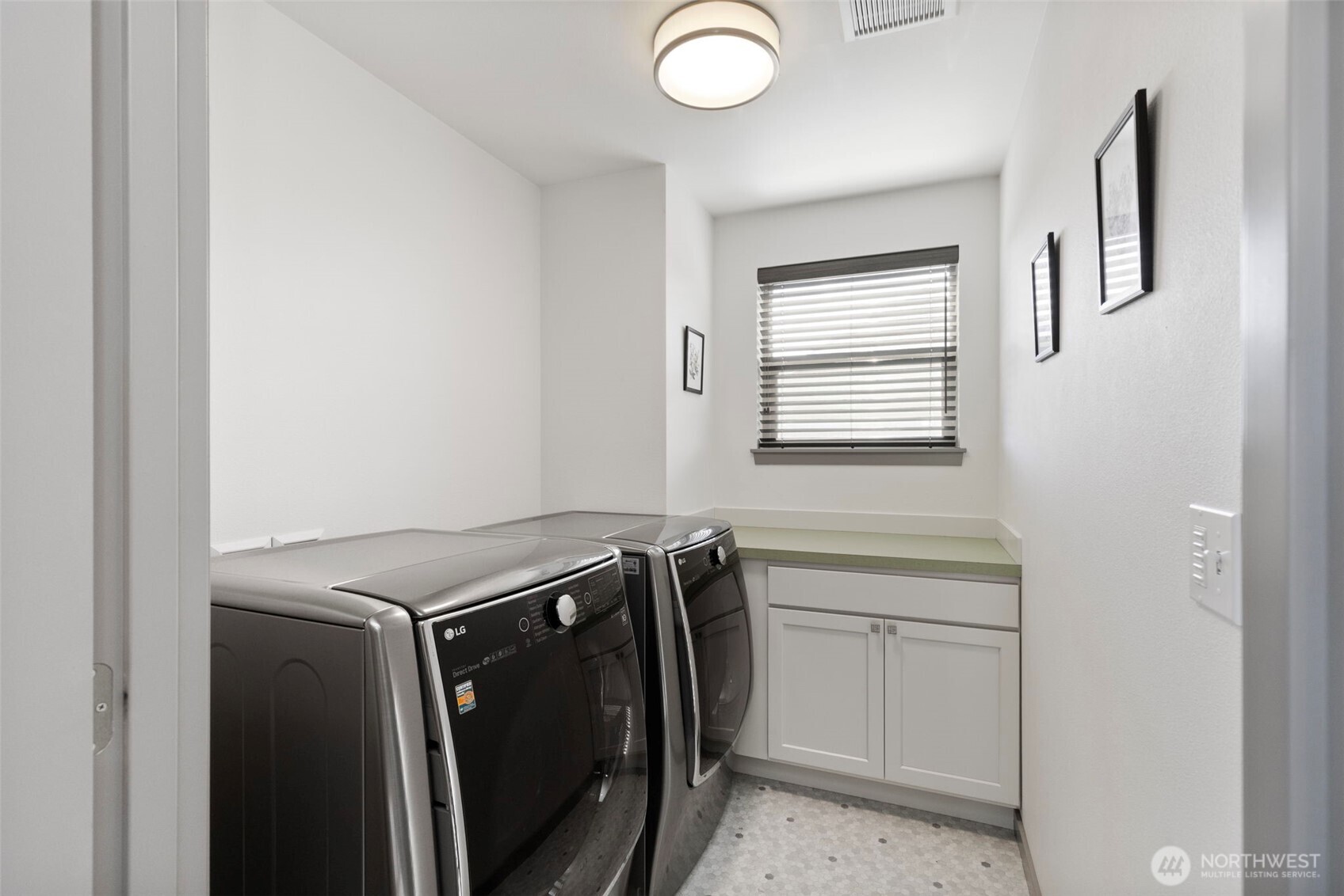 22922 Belvedere Place Property Photo 32