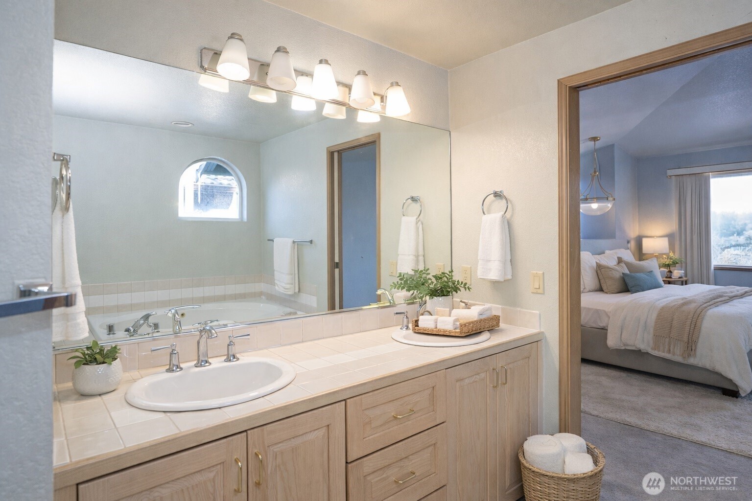 7326 Steilacoom Boulevard D3 Property Photo 14
