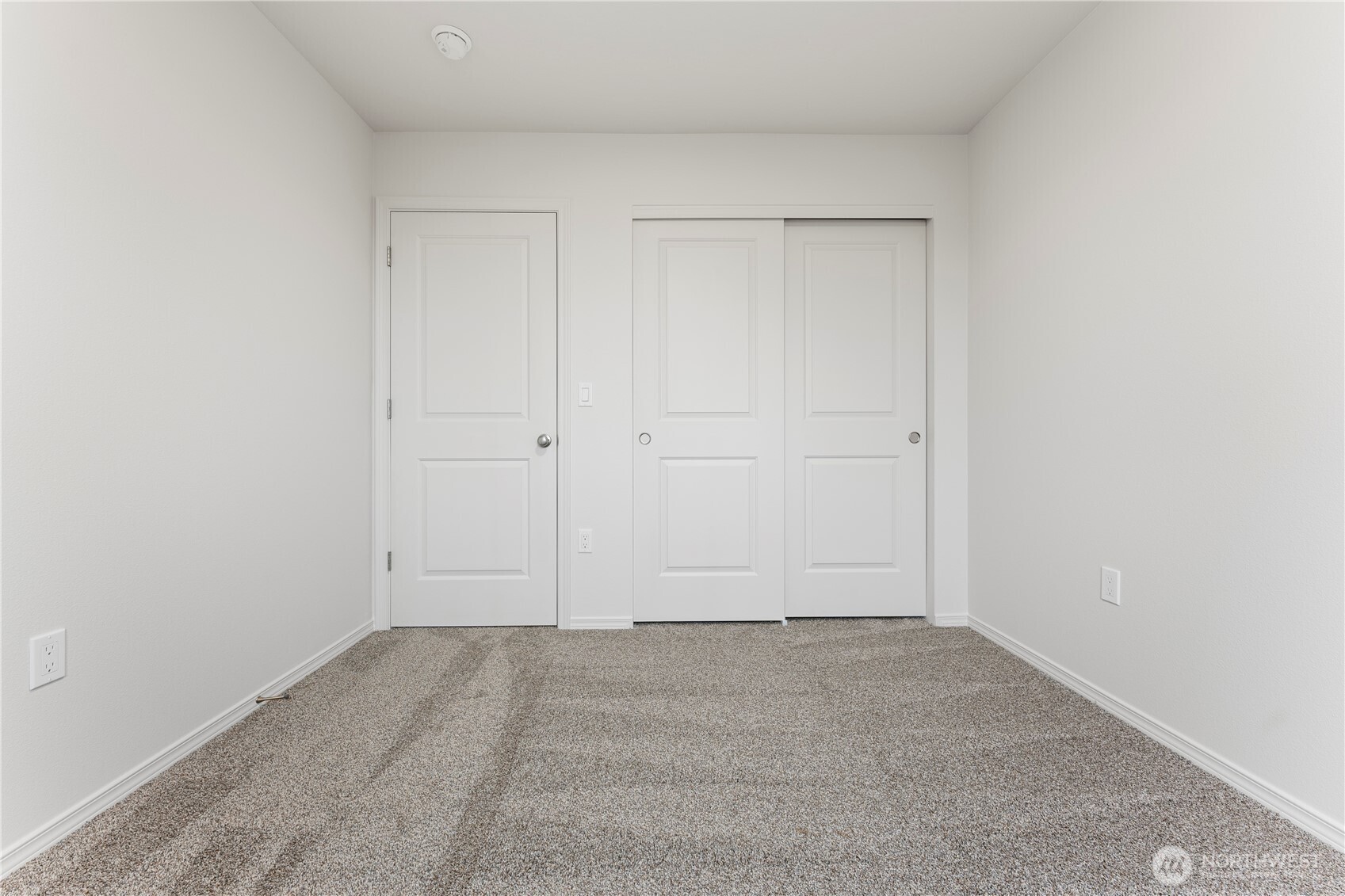 925 La Vista Drive Property Photo 19