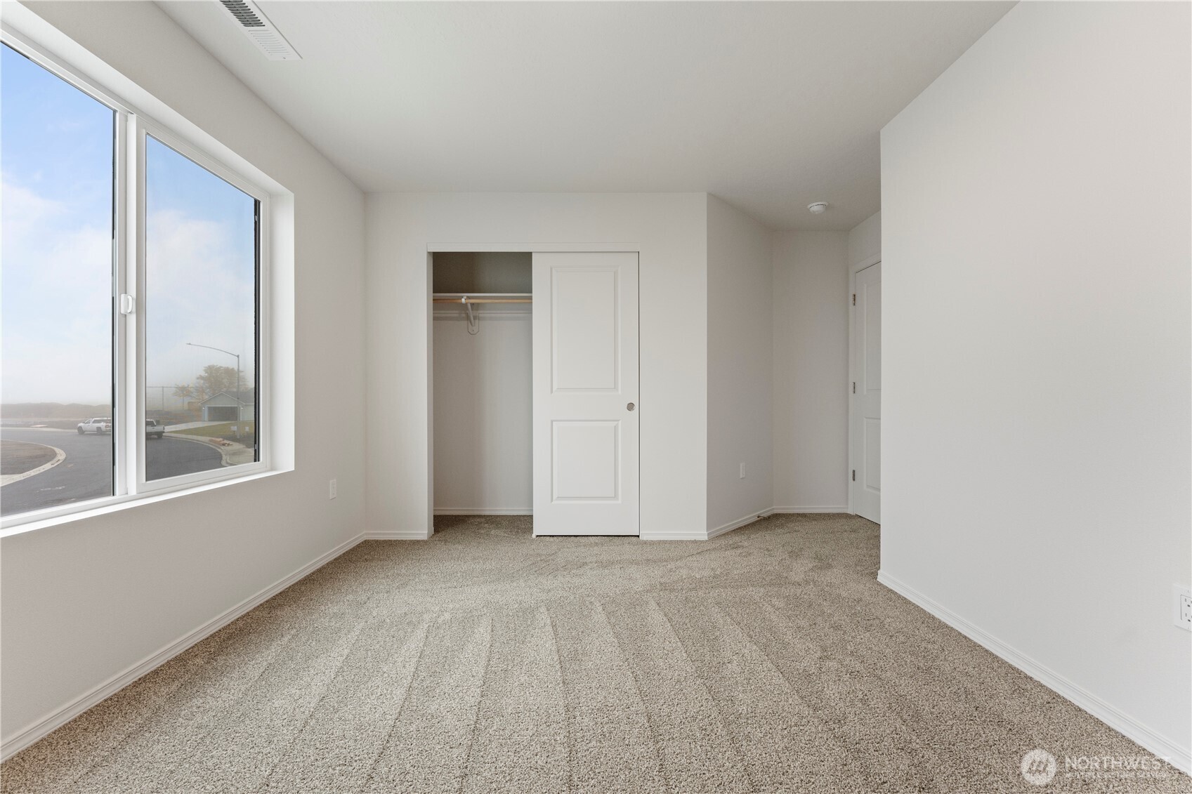 925 La Vista Drive Property Photo 23
