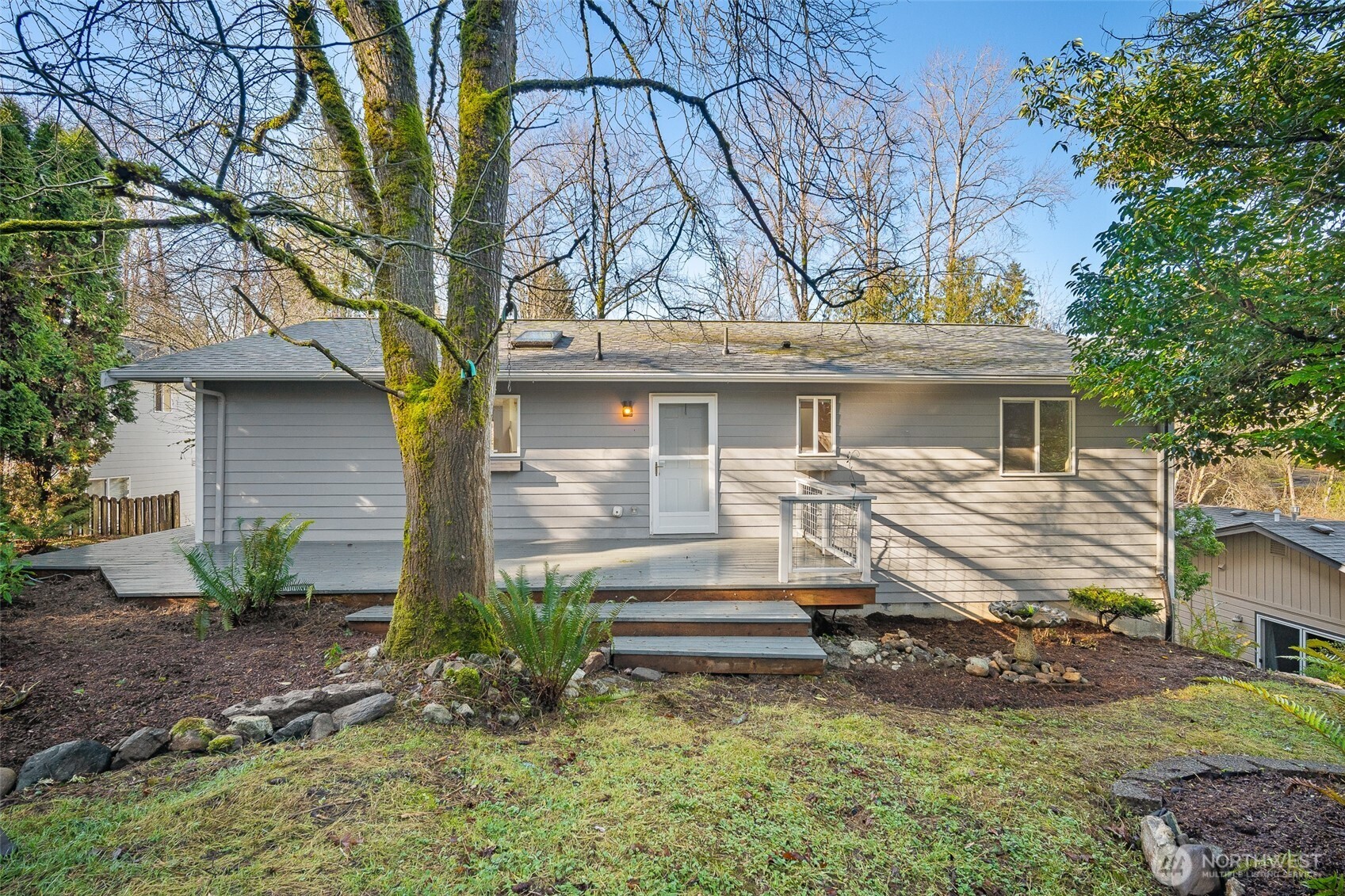 1216 E Clearbrook Drive Property Photo 38
