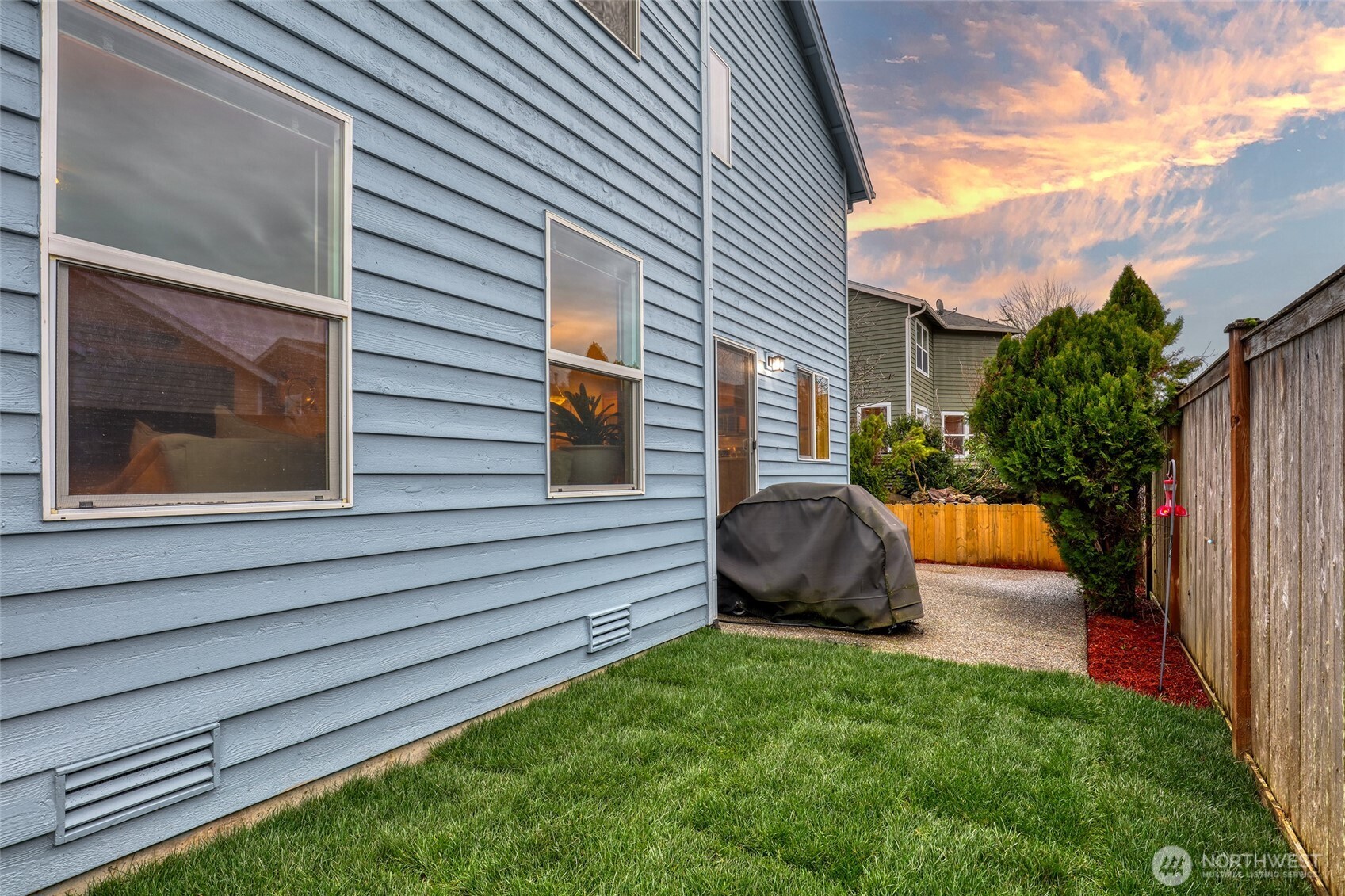 9406 225th Way Property Photo 21