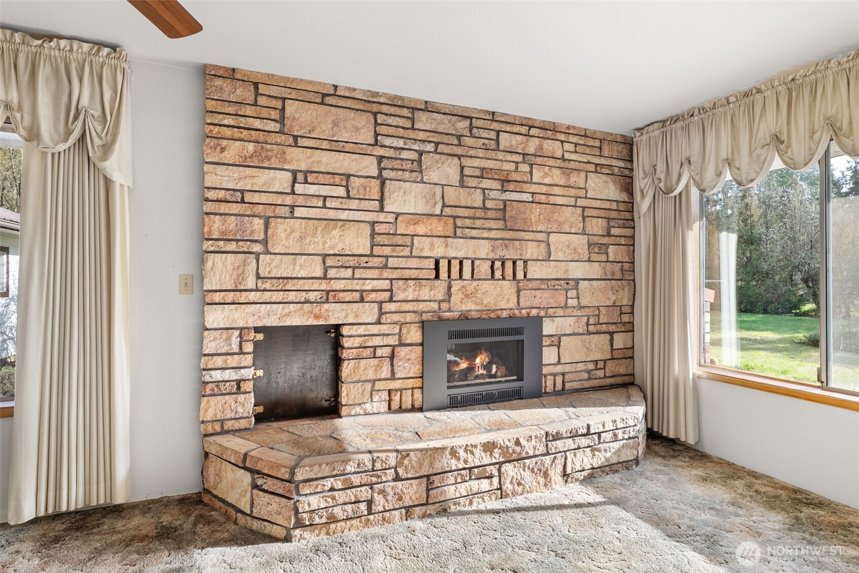 1480 Rush Road Property Photo 8