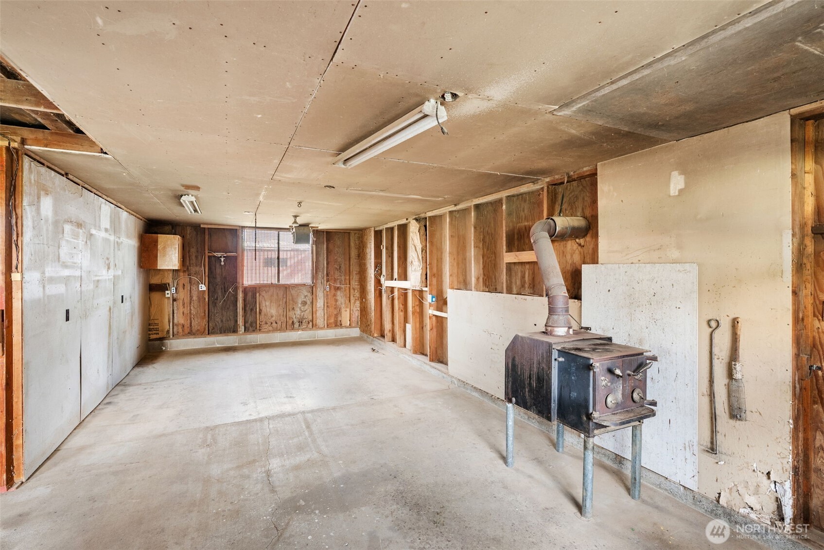 1480 Rush Road Property Photo 33