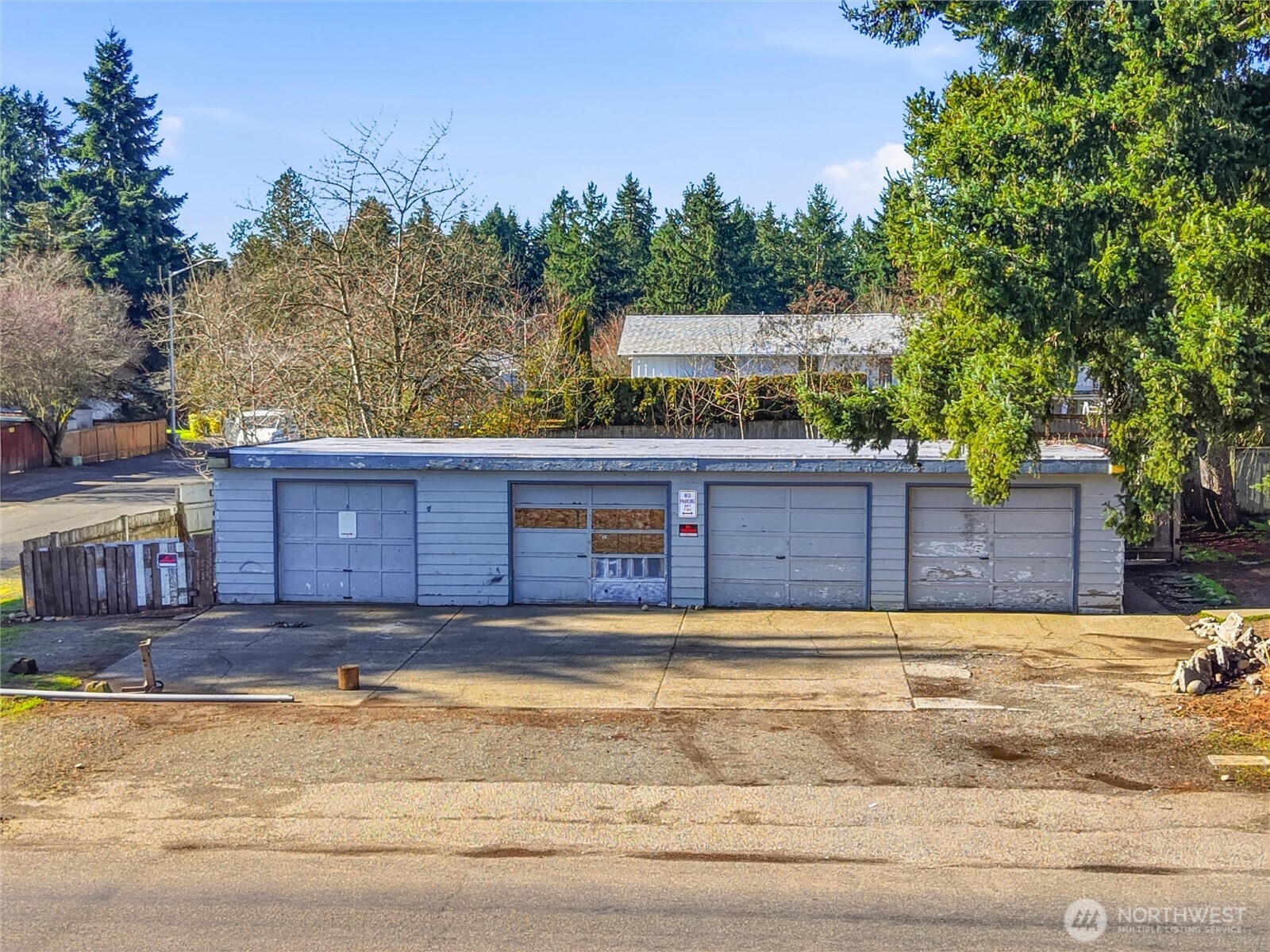 13002 10th Avenue Property Photo 11