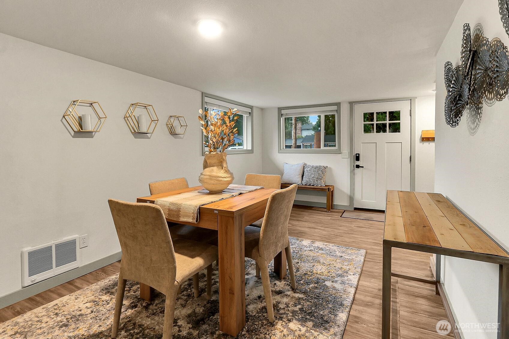 1021 Walnut Street Property Photo 11