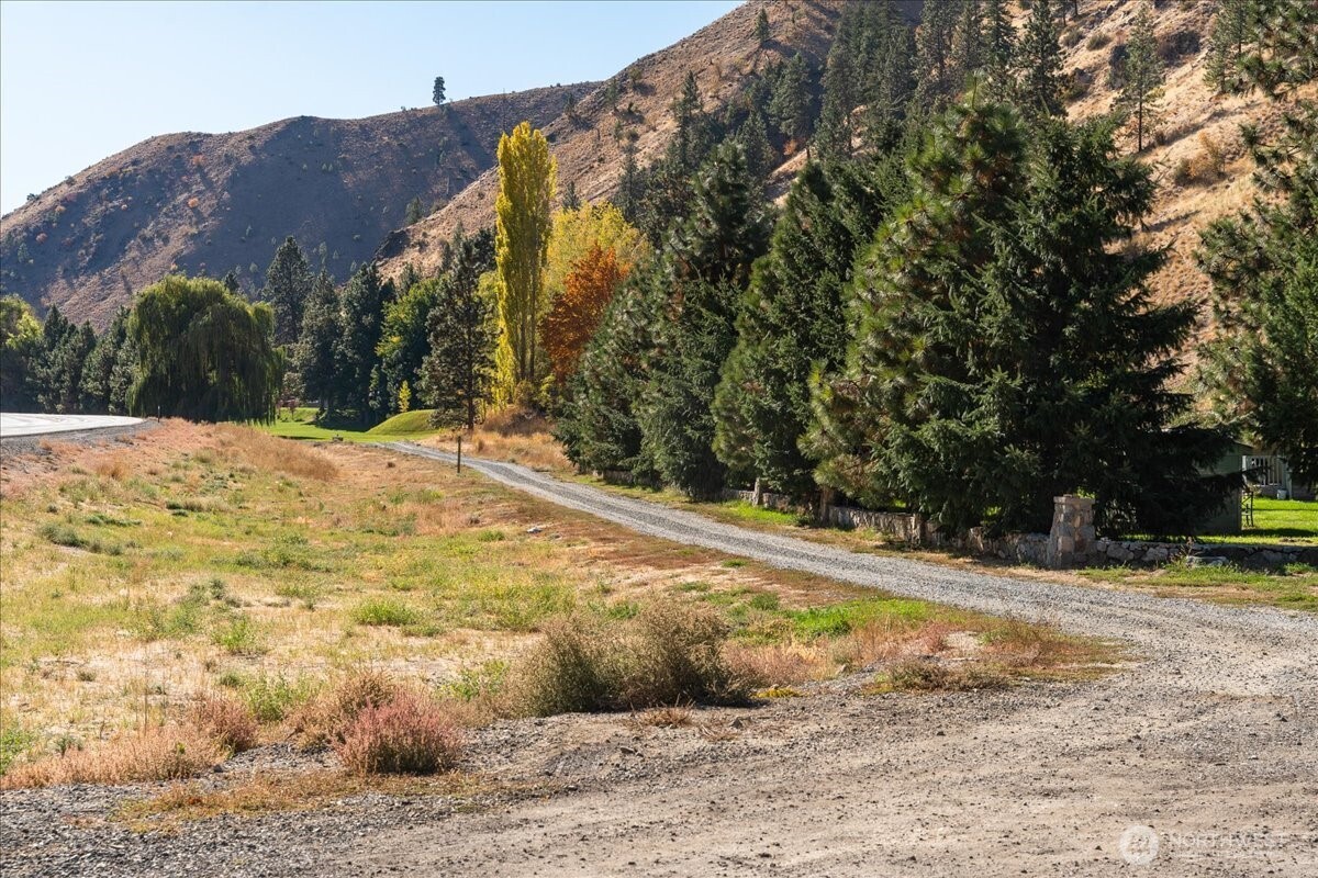 21300 Us Highway 97a Property Photo 12