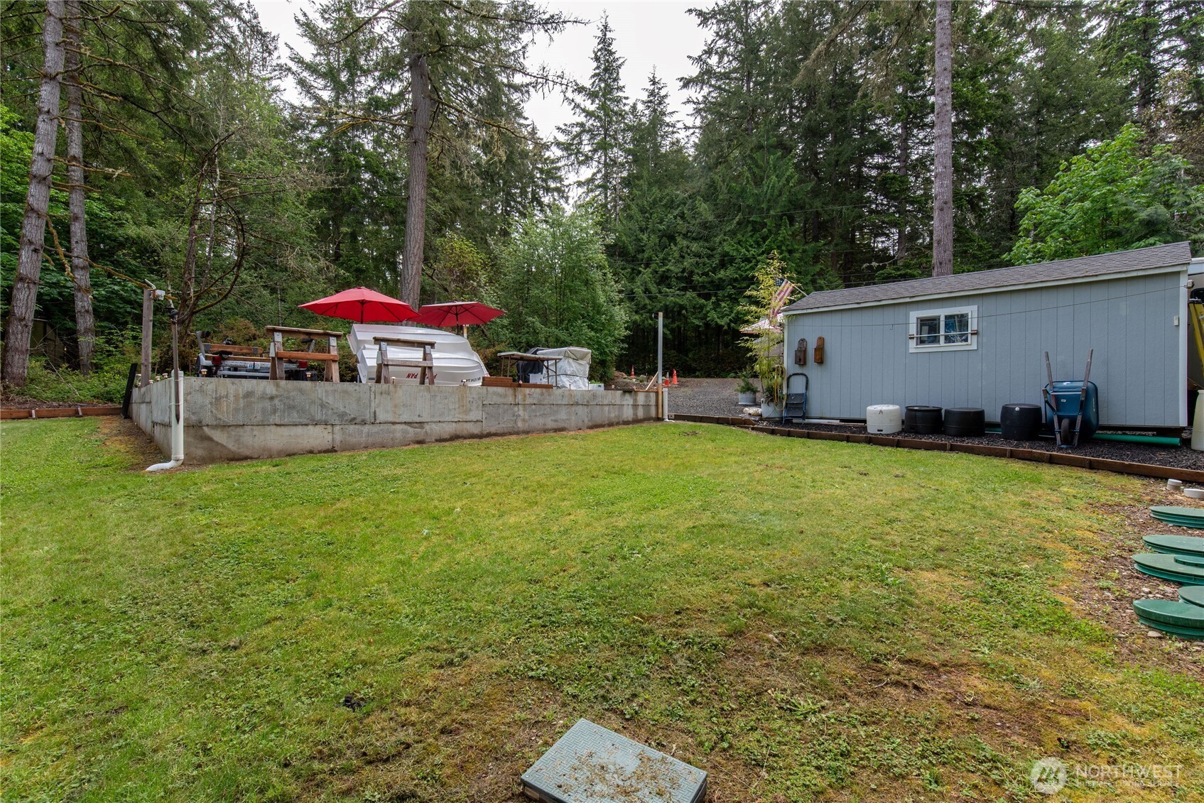 151 E Hillside Drive Property Photo 14