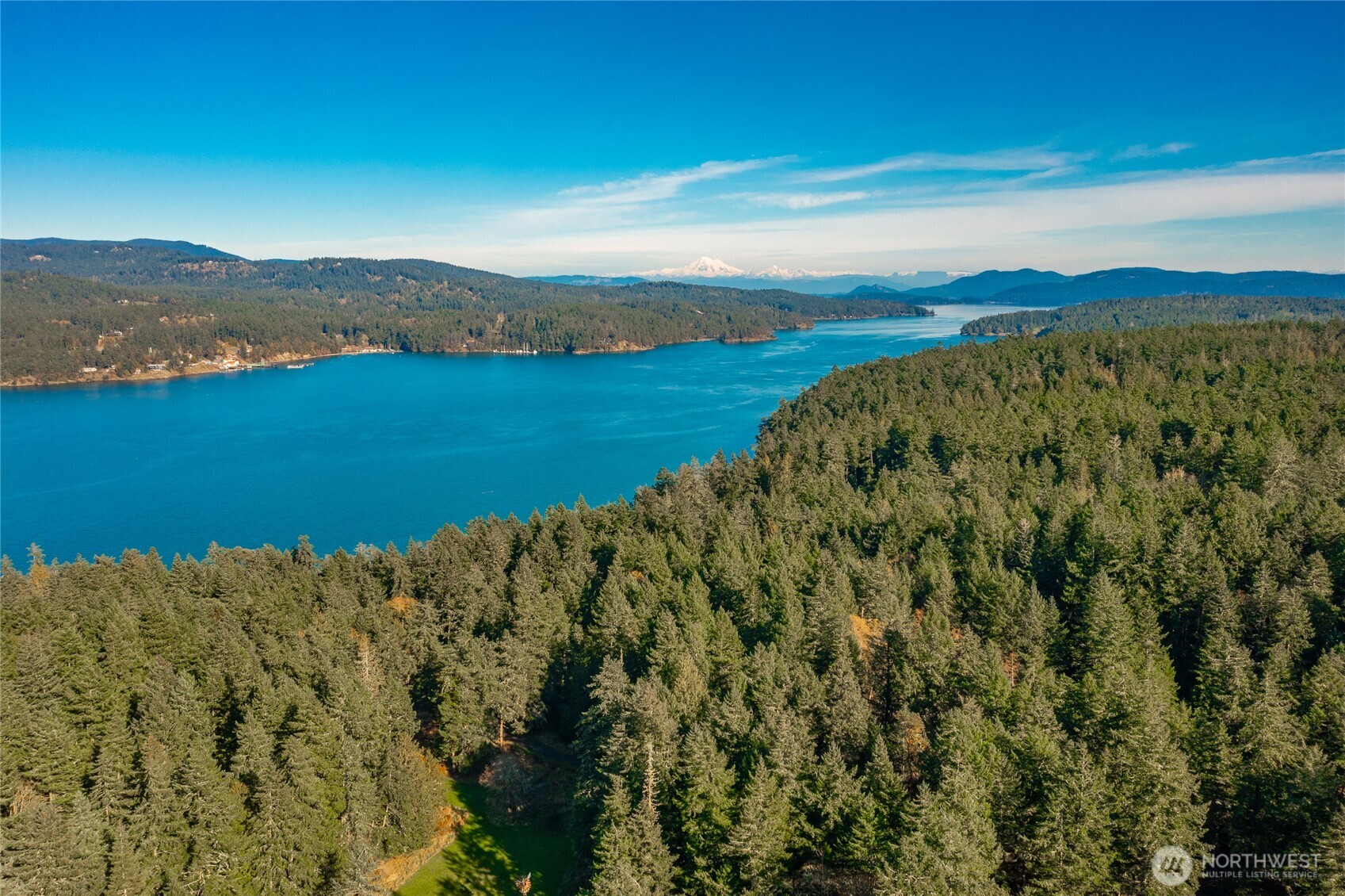 1014 Ben Nevis Loop Property Photo 6