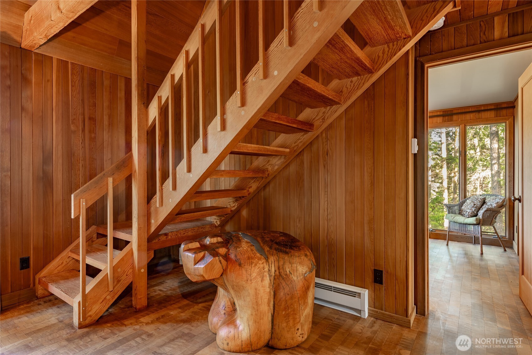 1014 Ben Nevis Loop Property Photo 9
