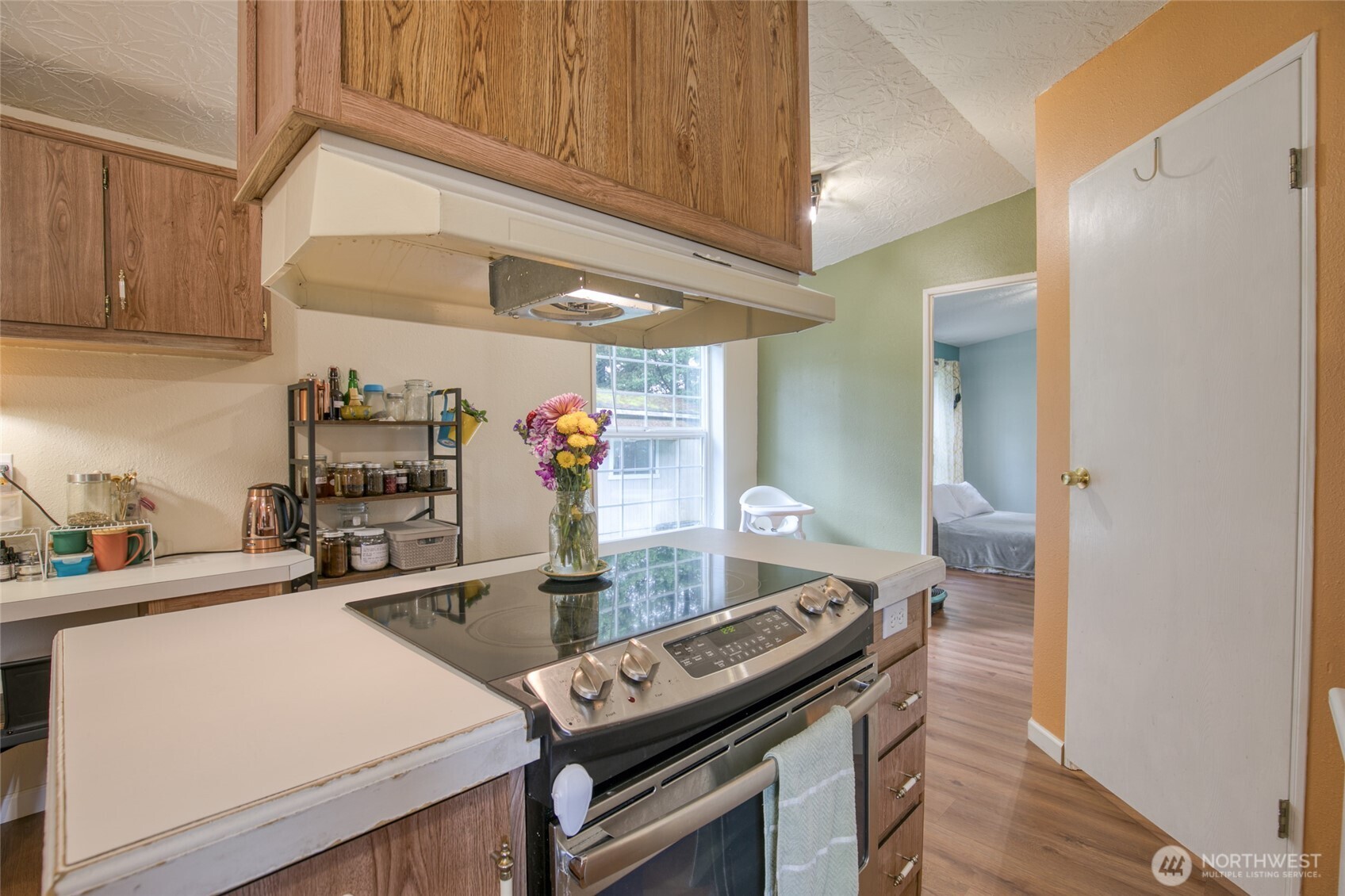 1900 Broadway 2 Property Photo 4