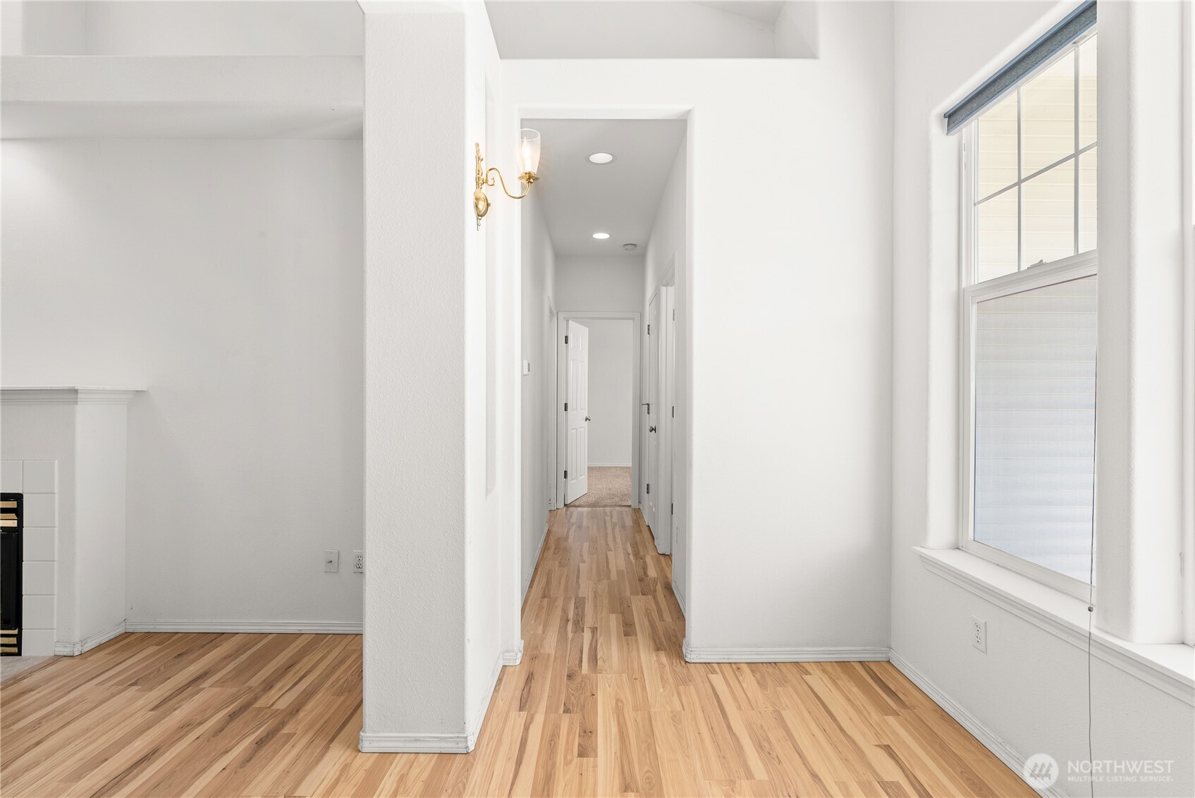 905 Landing Way Property Photo 13