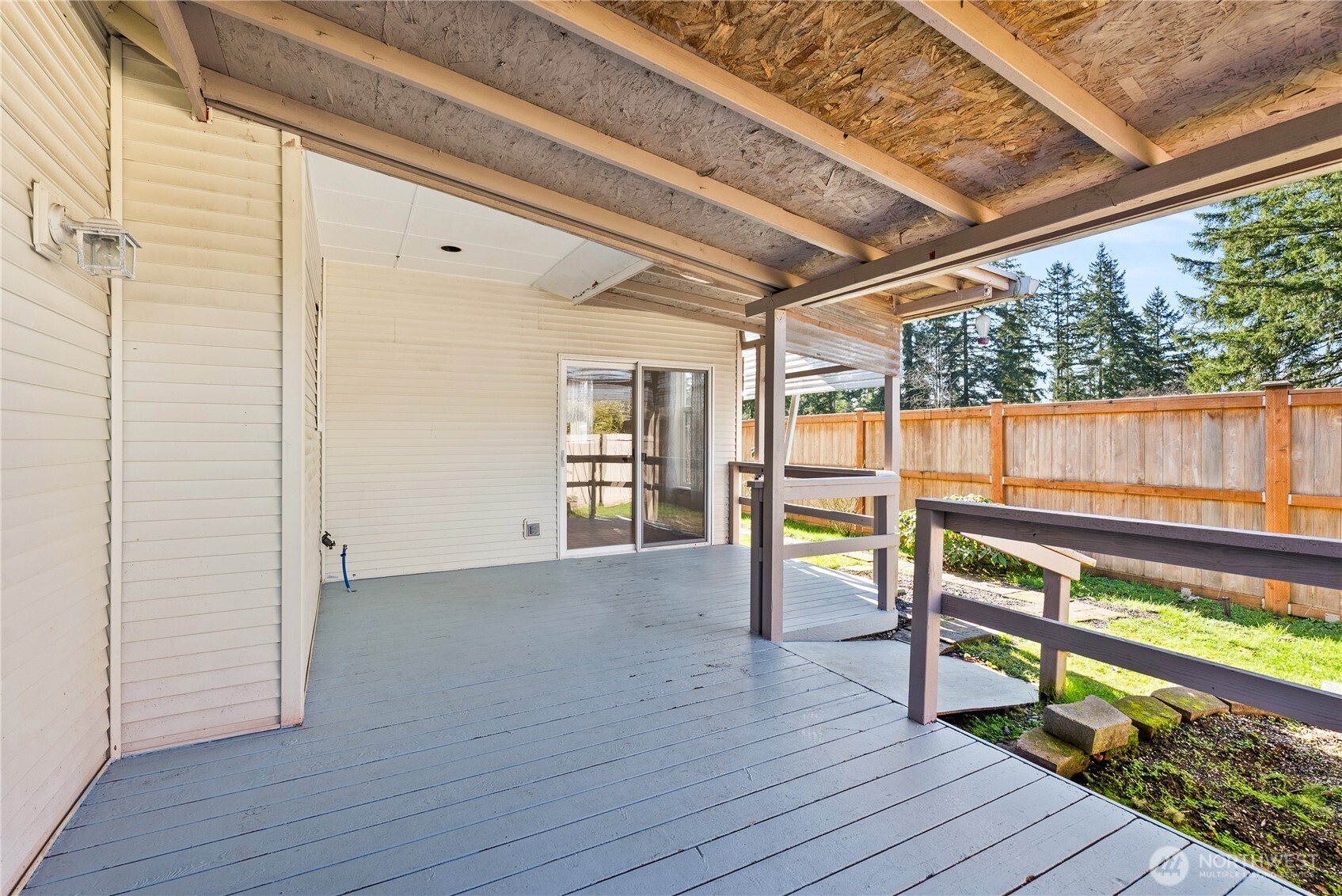 905 Landing Way Property Photo 26