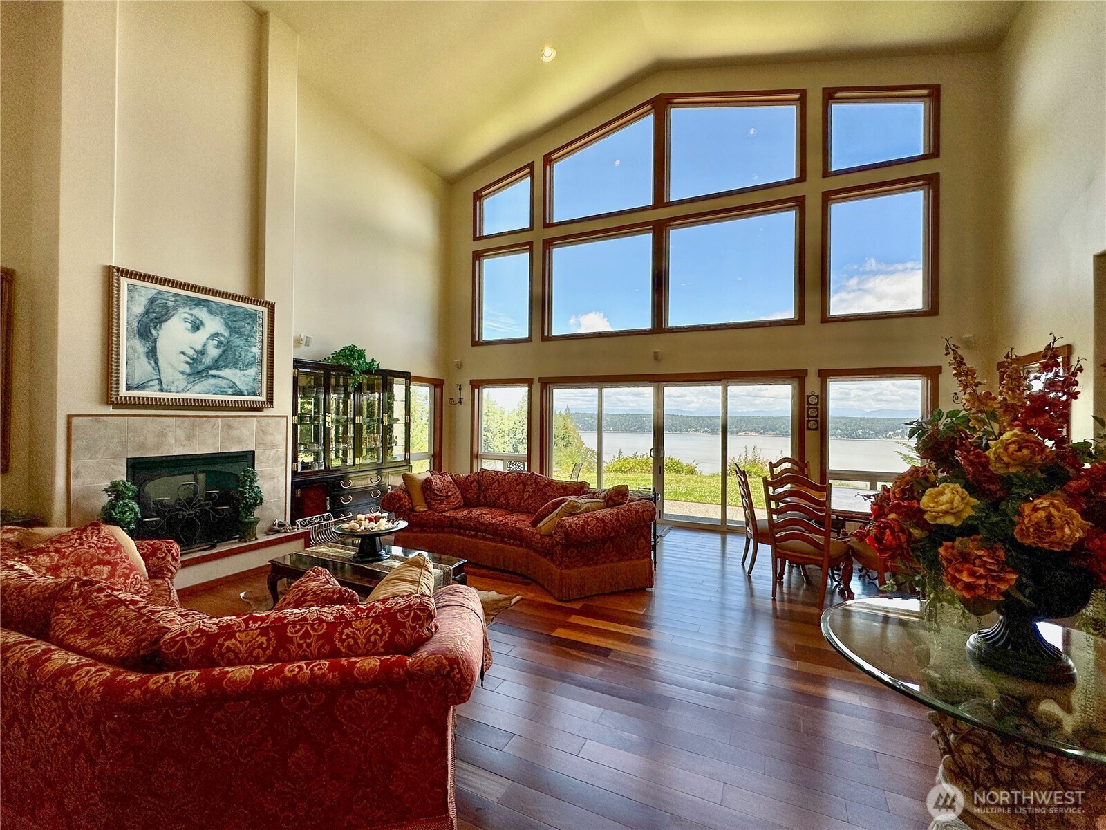 4075 Preserve Drive Property Photo 5