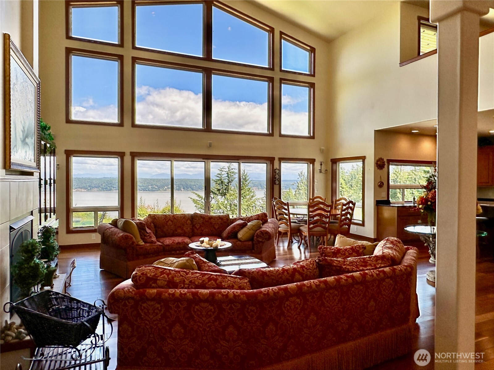 4075 Preserve Drive Property Photo 6