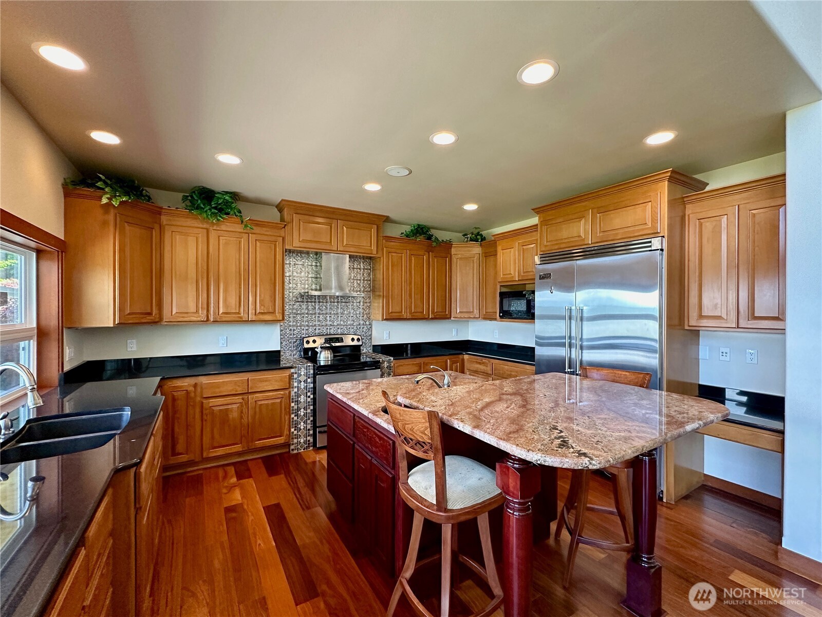4075 Preserve Drive Property Photo 9
