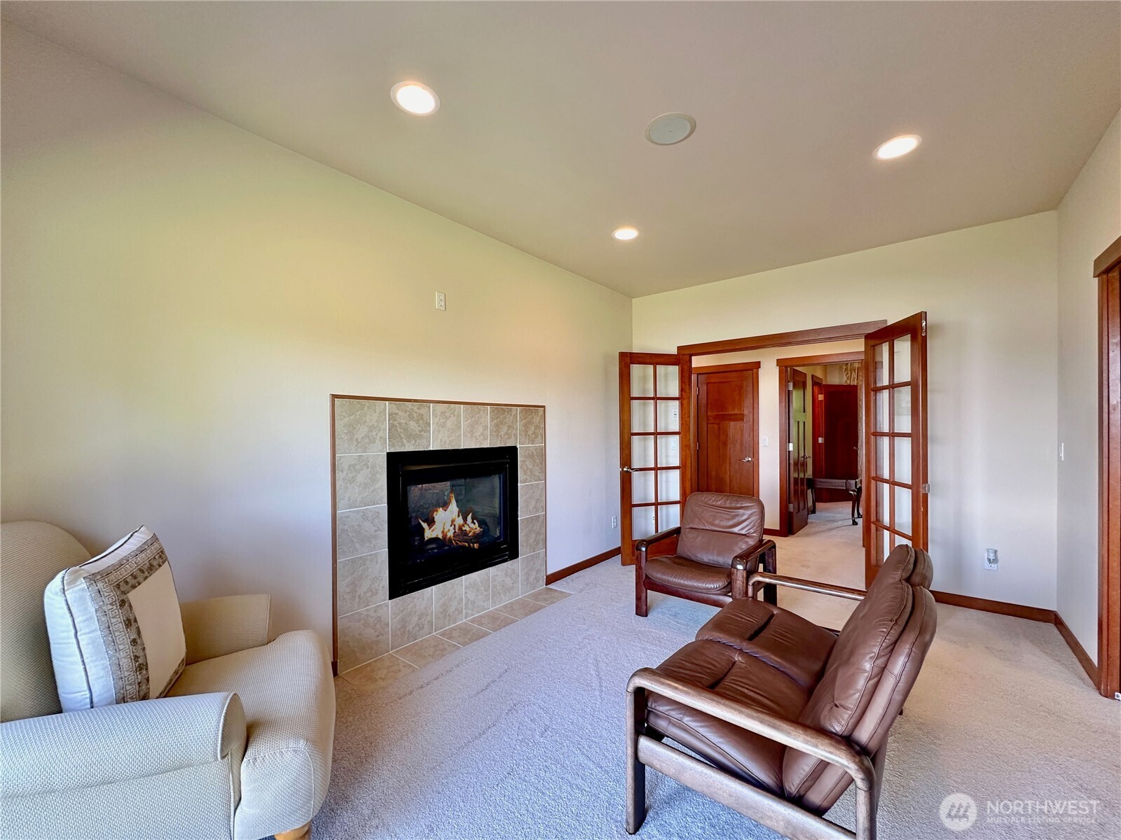 4075 Preserve Drive Property Photo 19