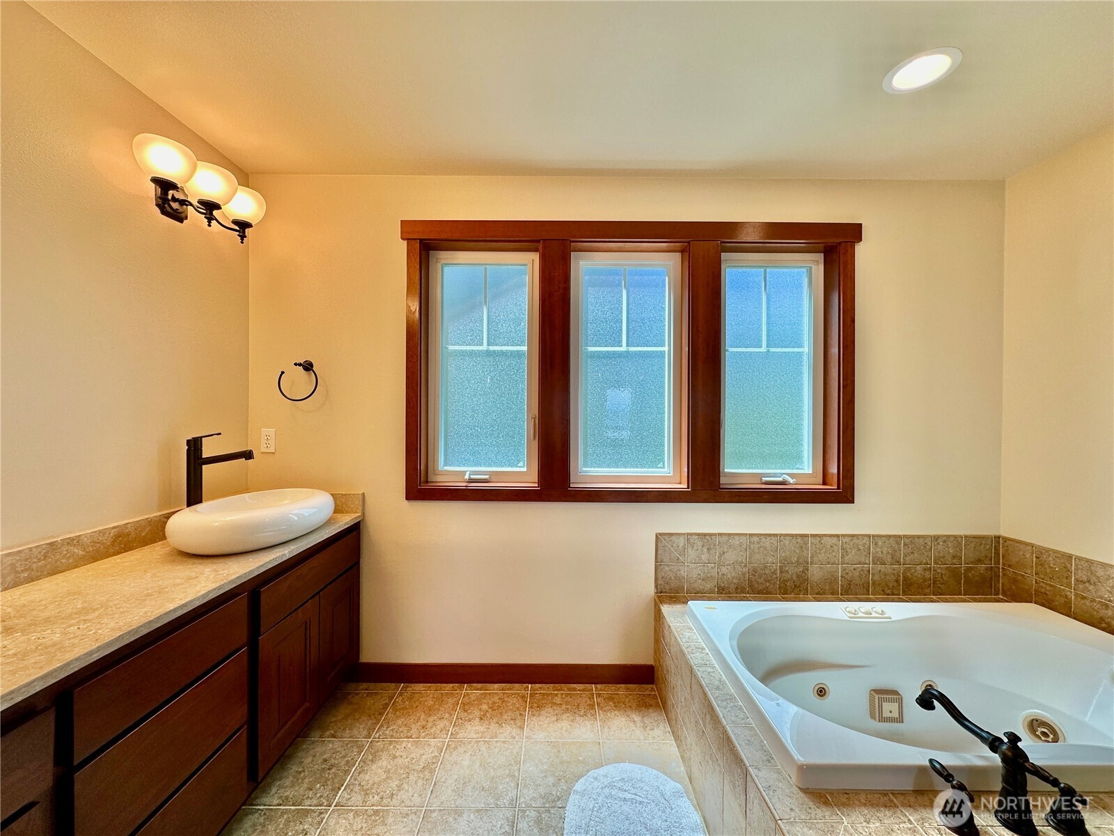 4075 Preserve Drive Property Photo 27