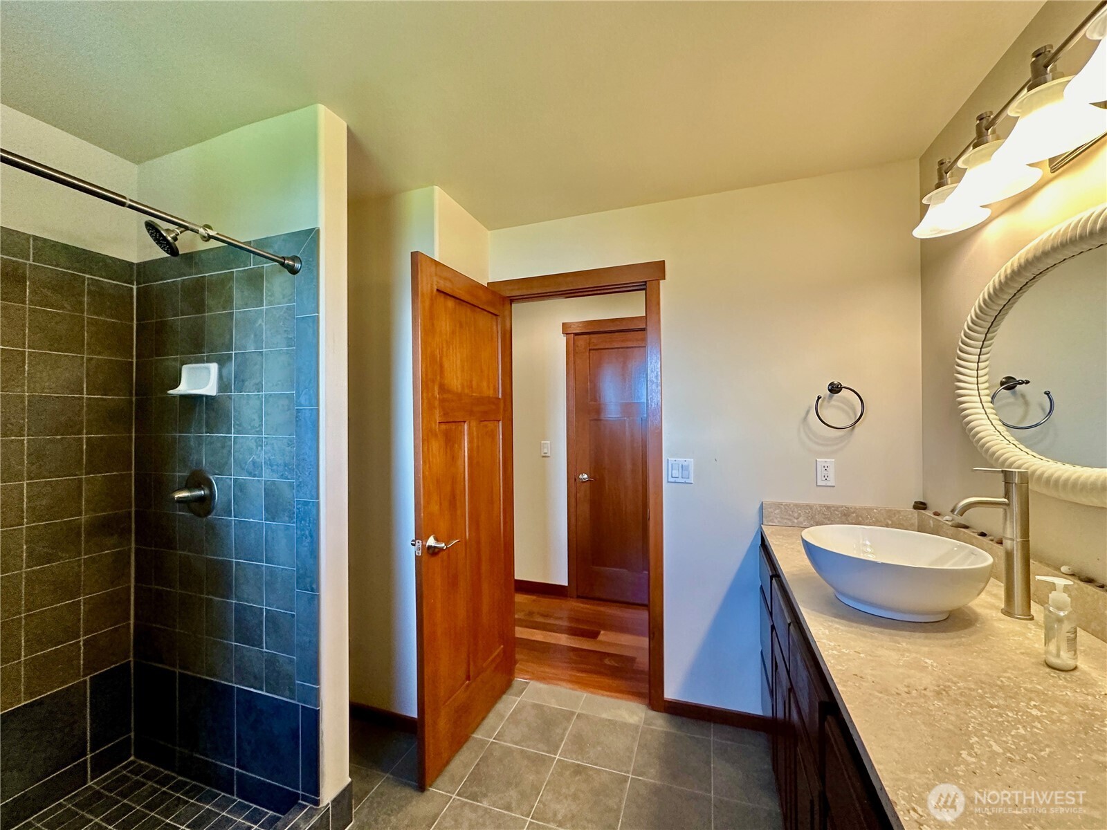 4075 Preserve Drive Property Photo 31