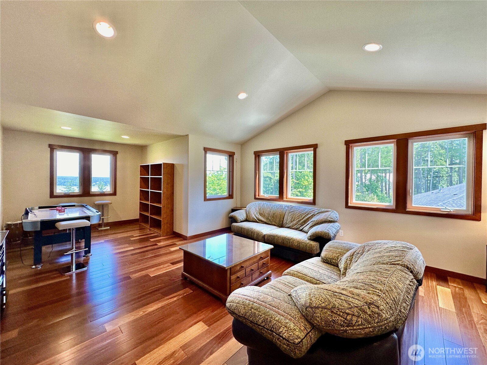 4075 Preserve Drive Property Photo 32