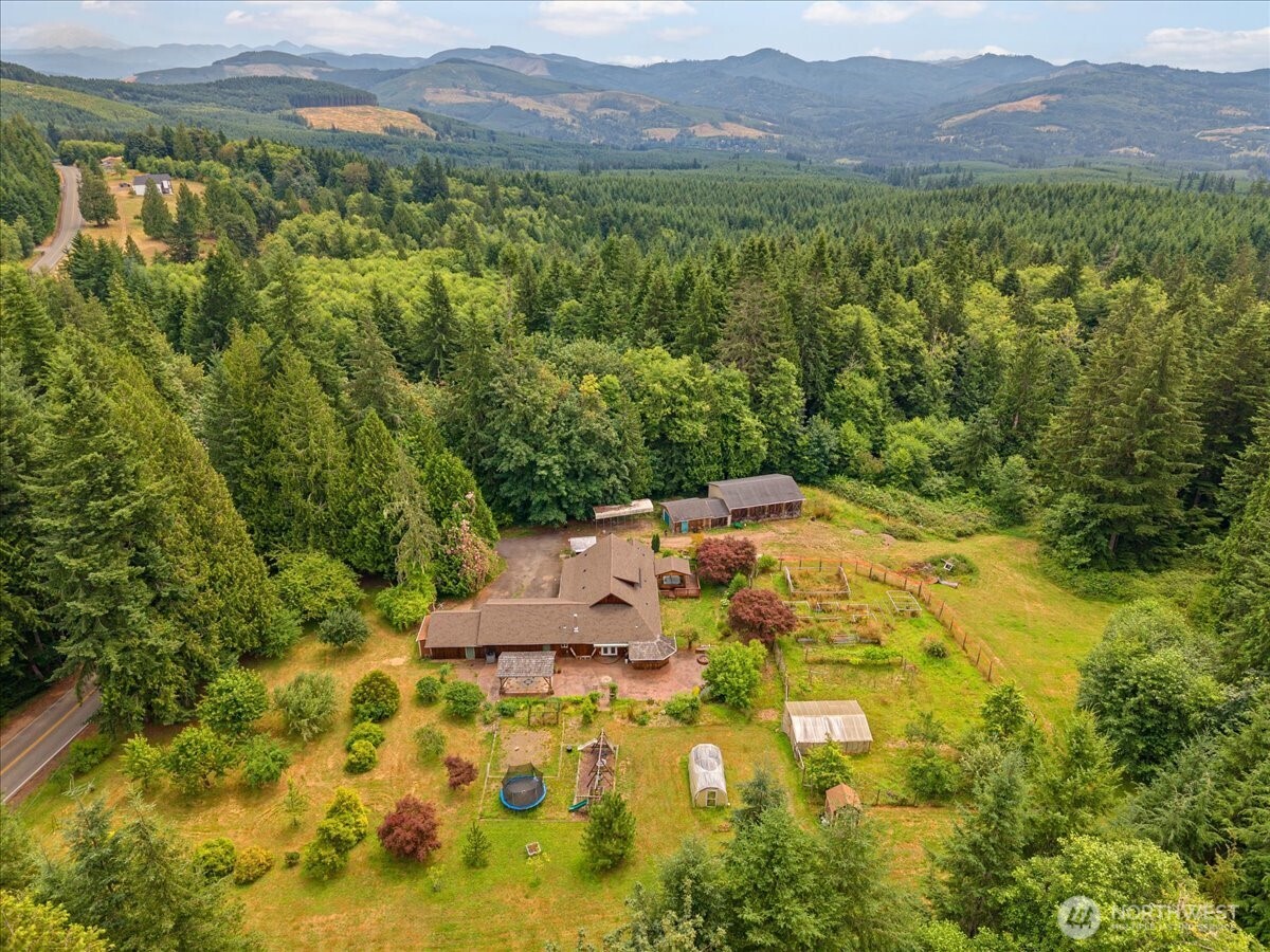 4154 Mt Brynion Rd Property Photo 4