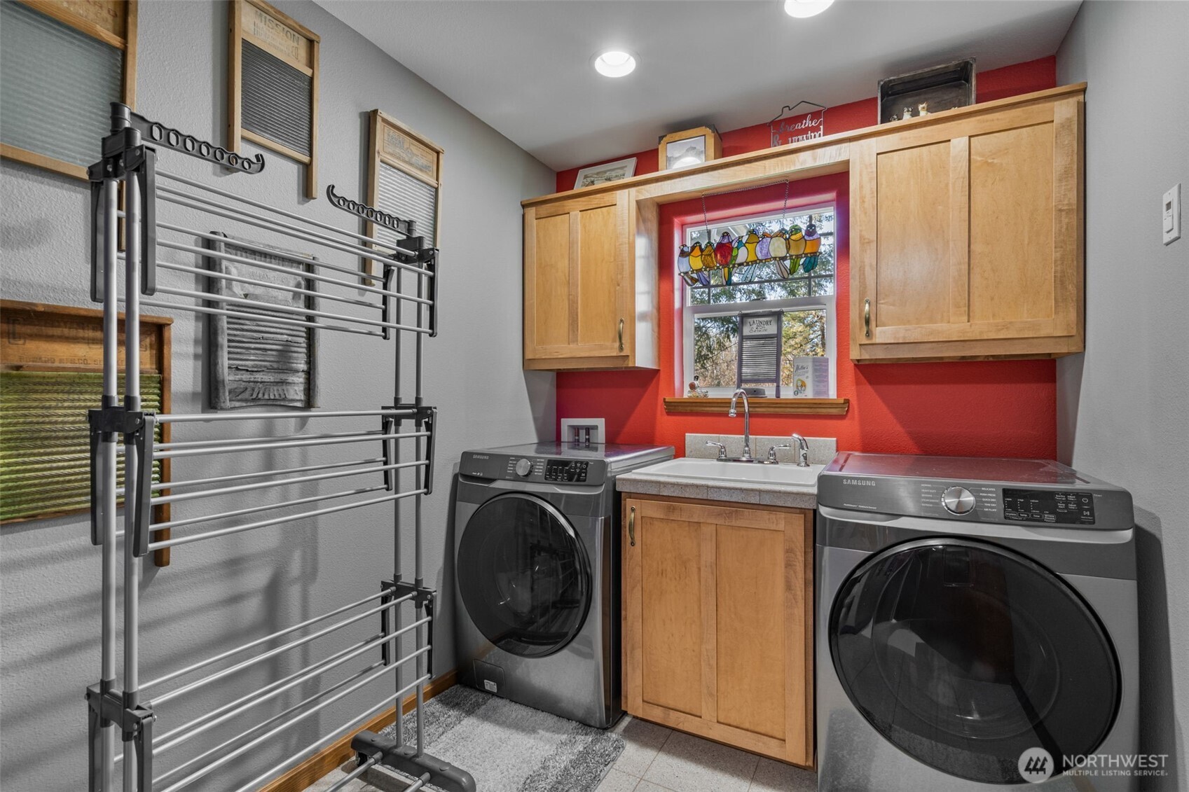 142 River Heights Property Photo 19