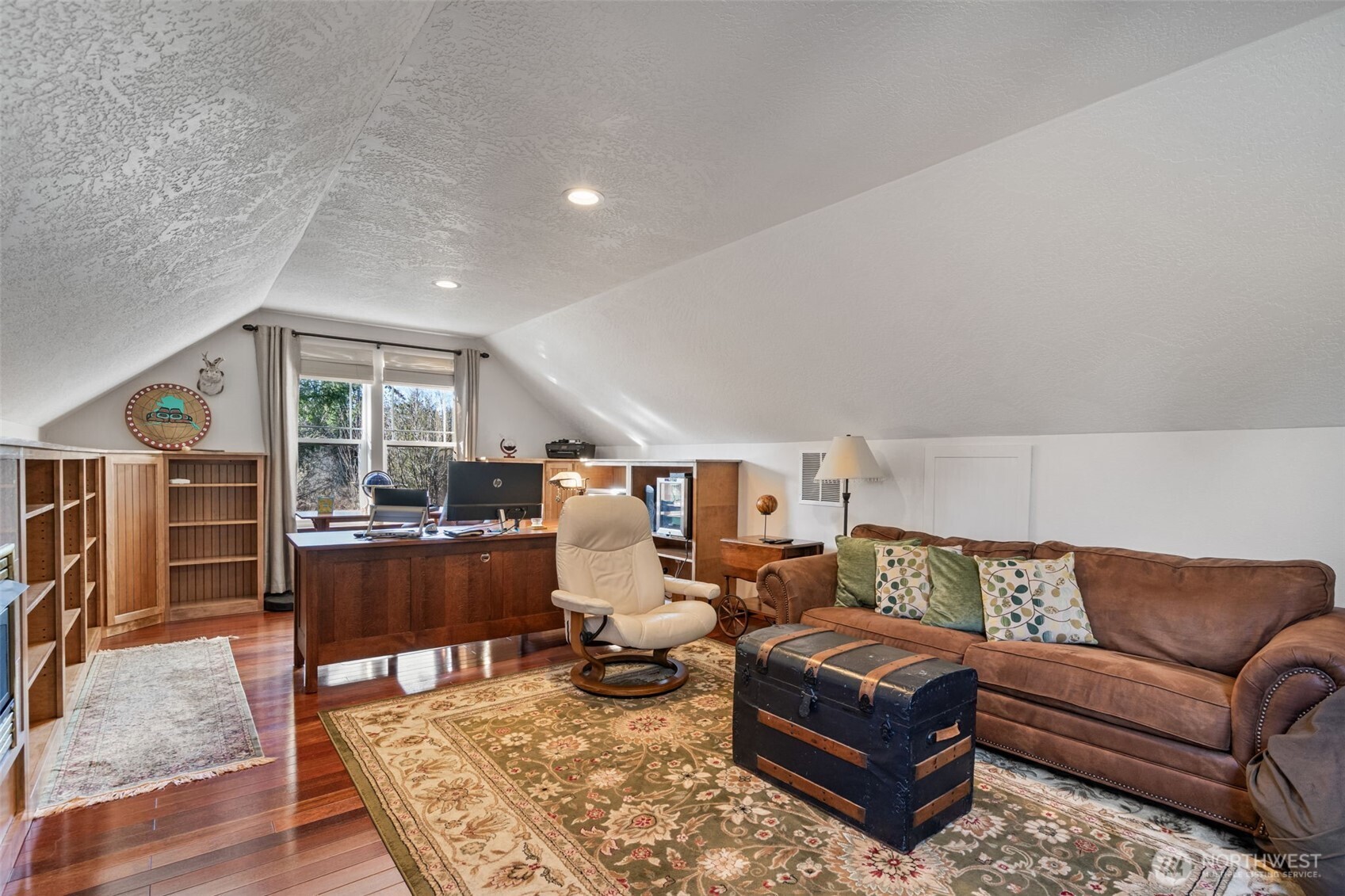 142 River Heights Property Photo 24
