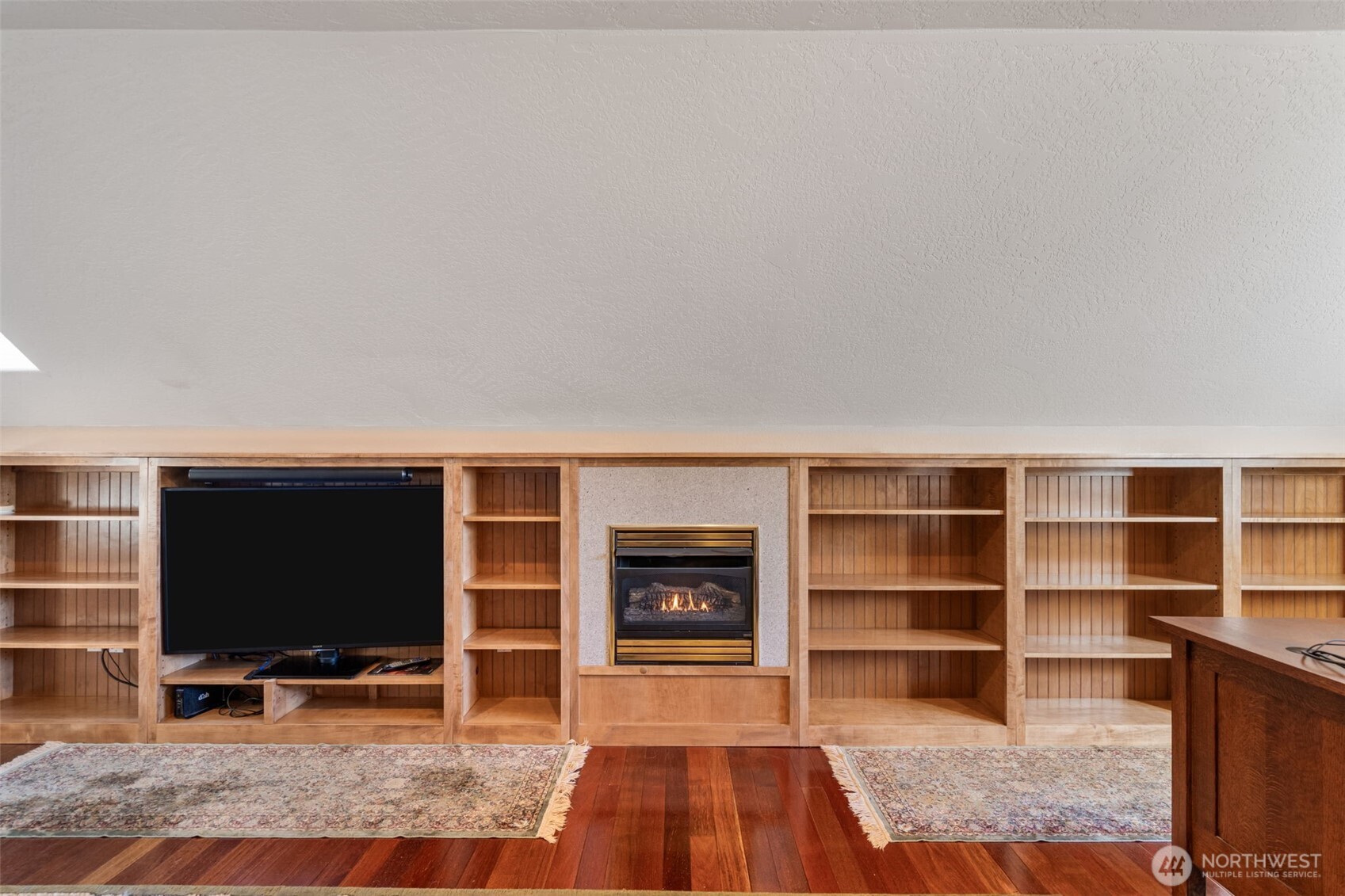 142 River Heights Property Photo 25