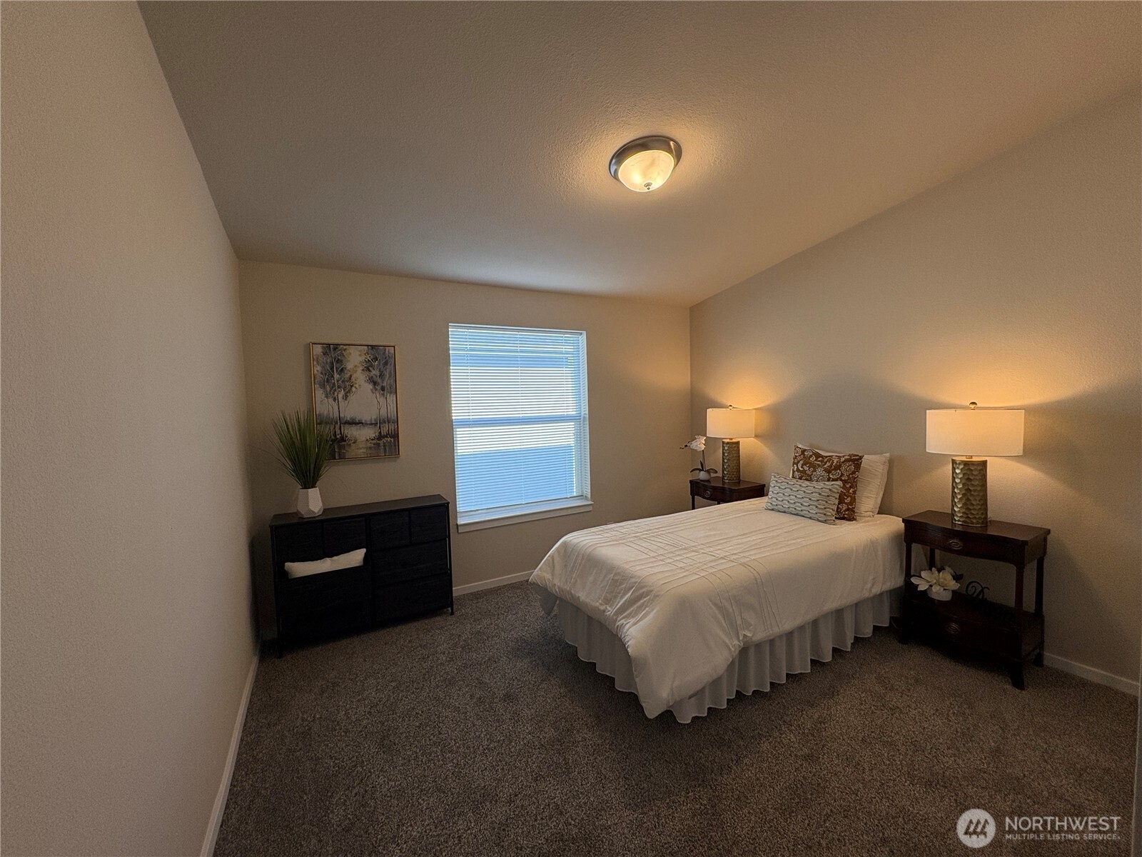 866 N Rock Rose Avenue Property Photo 14