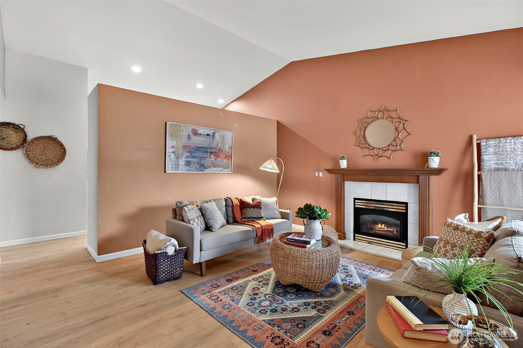 8409 201st Street Property Photo 3