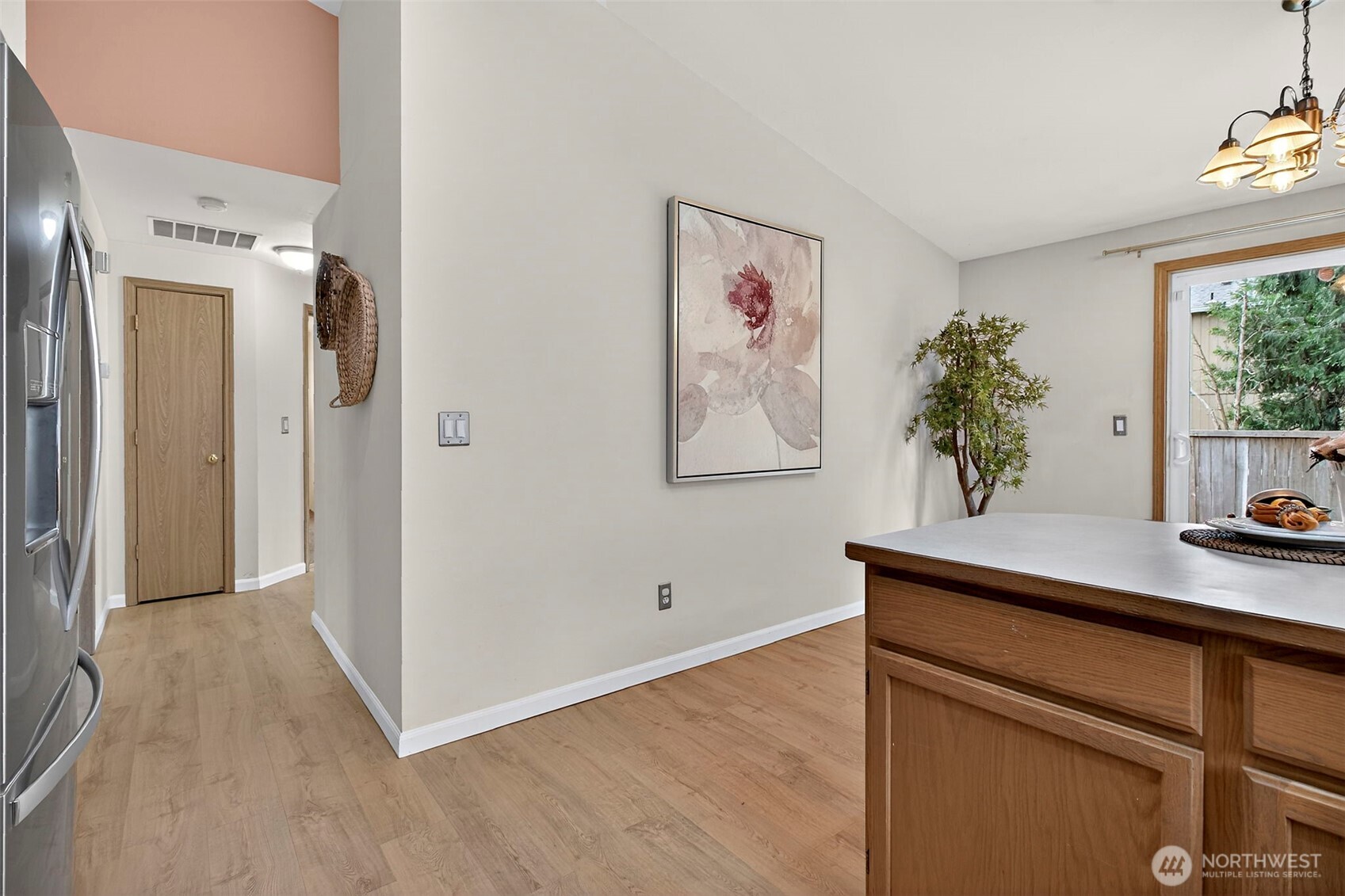 8409 201st Street Property Photo 11