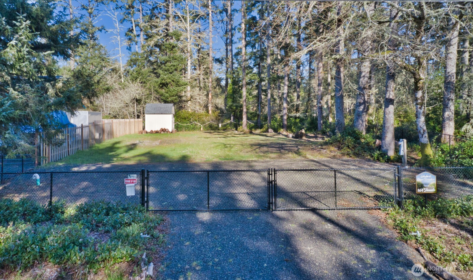 864 Hassalo Avenue Property Photo 1