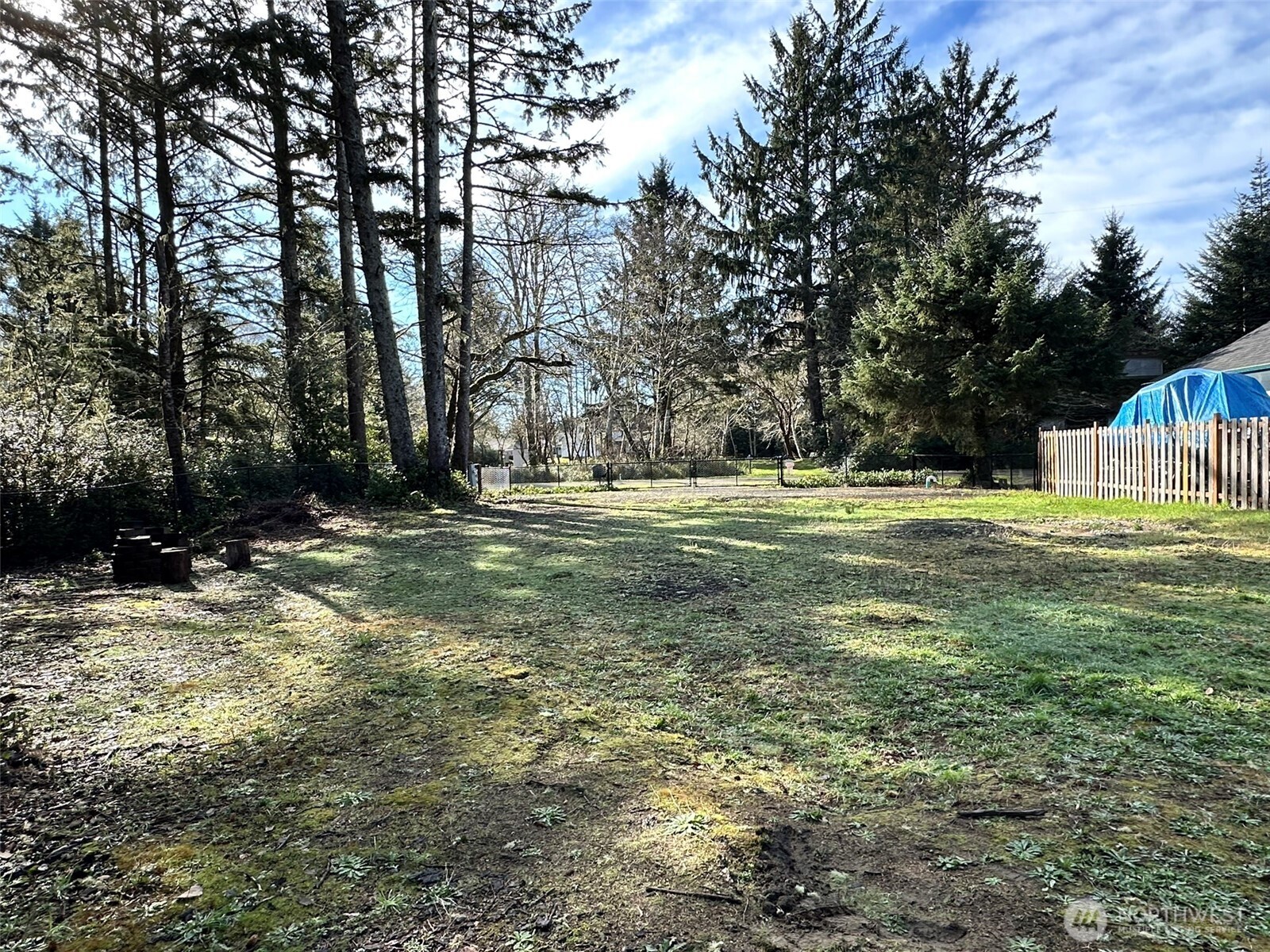 864 Hassalo Avenue Property Photo 8
