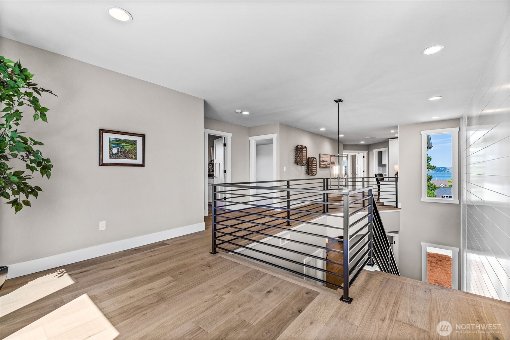425 Ton-a-wan-da Avenue Property Photo 16