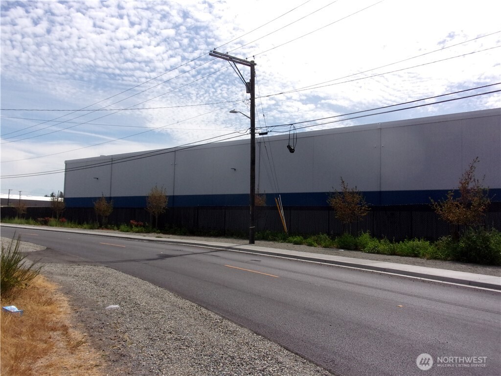 7727 146th Street Property Photo 6