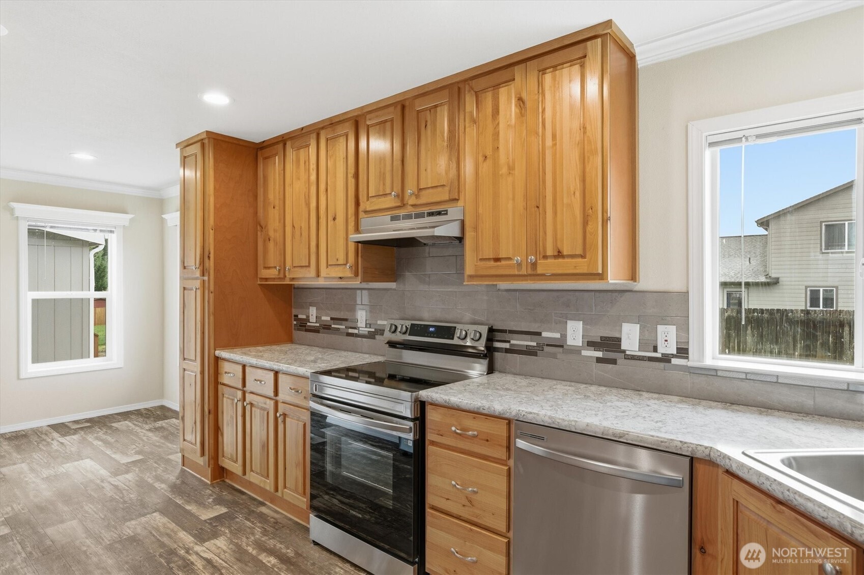 601 Helton Street Property Photo 14