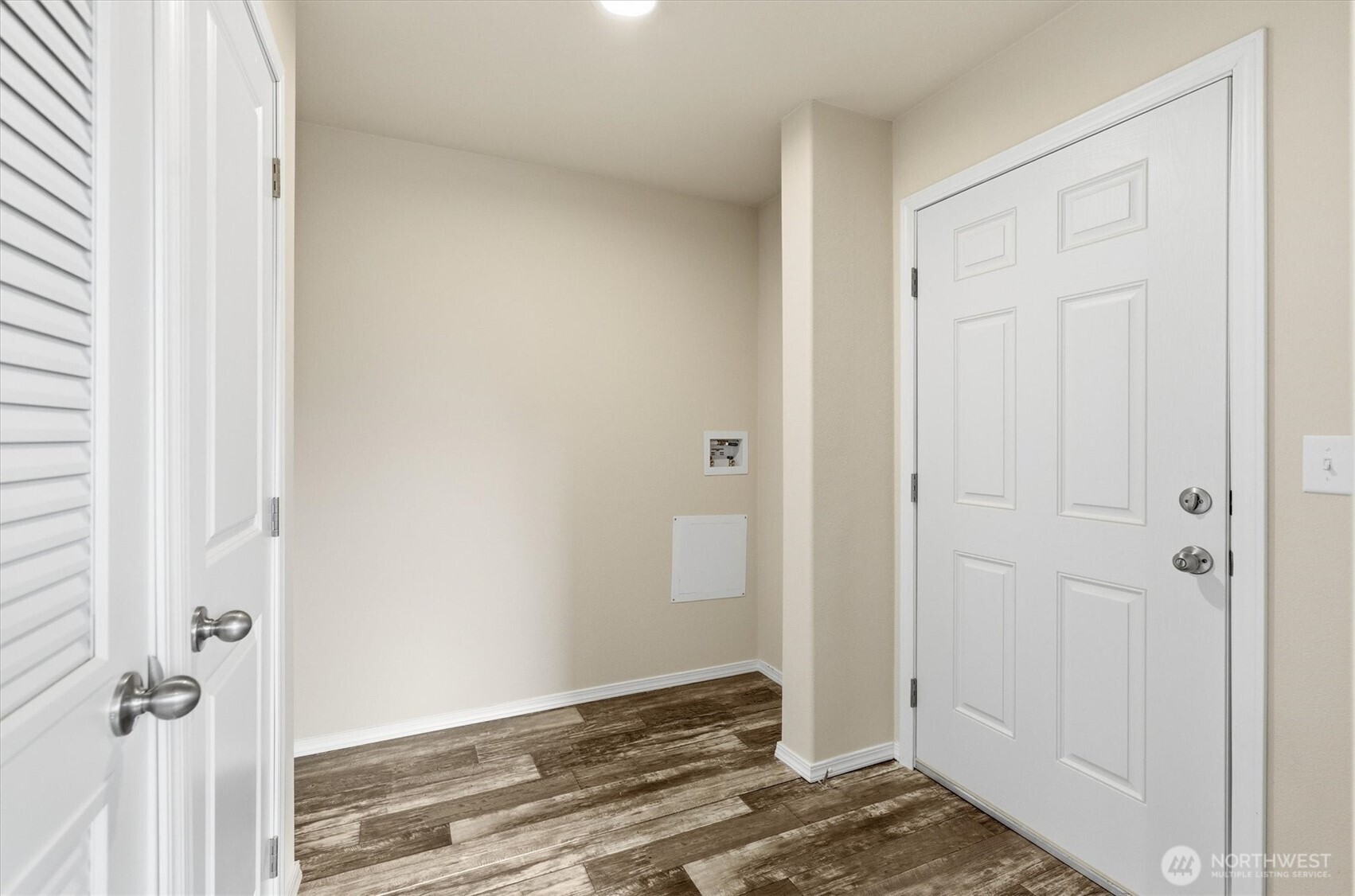 601 Helton Street Property Photo 17