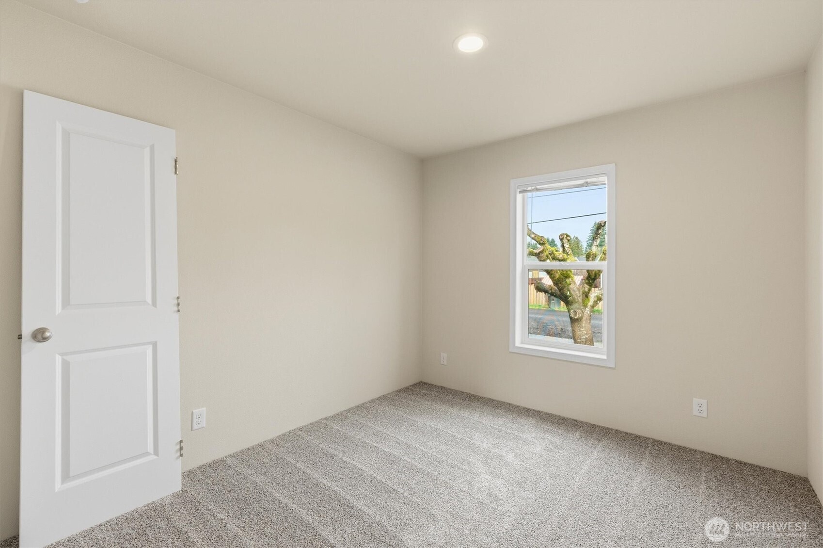 601 Helton Street Property Photo 25