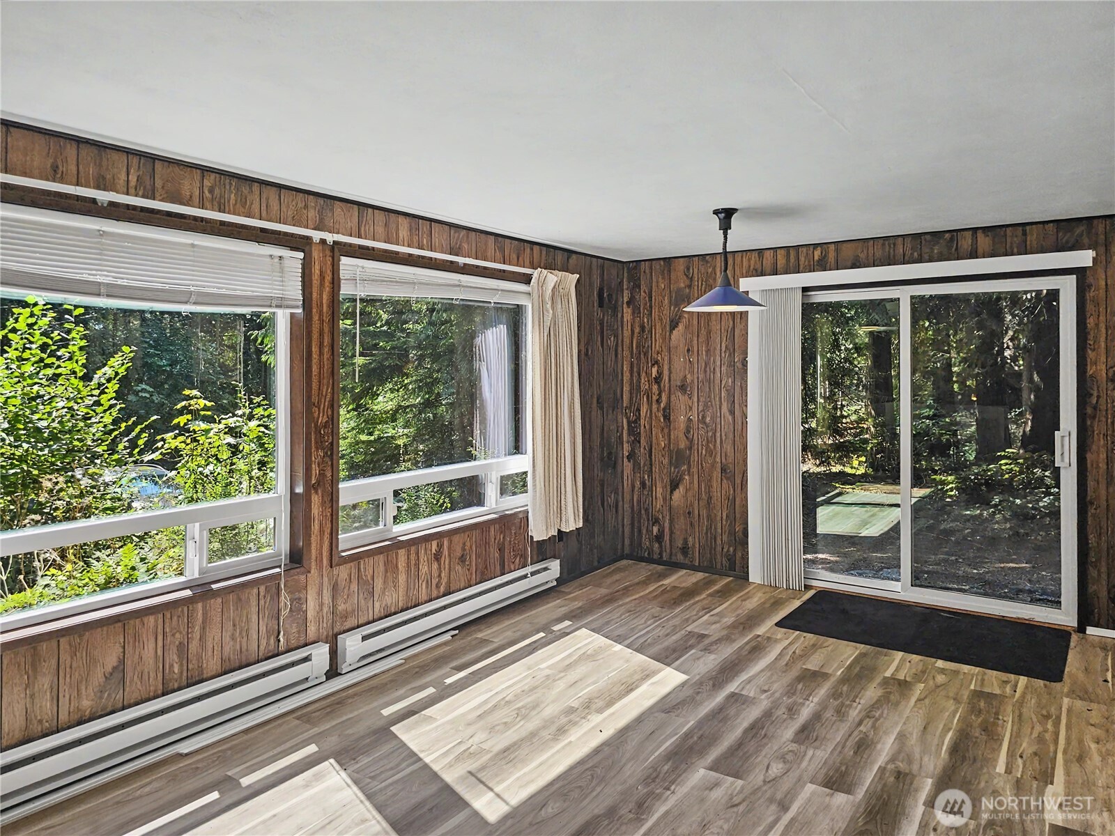 121 Bay View Avenue Property Photo 6
